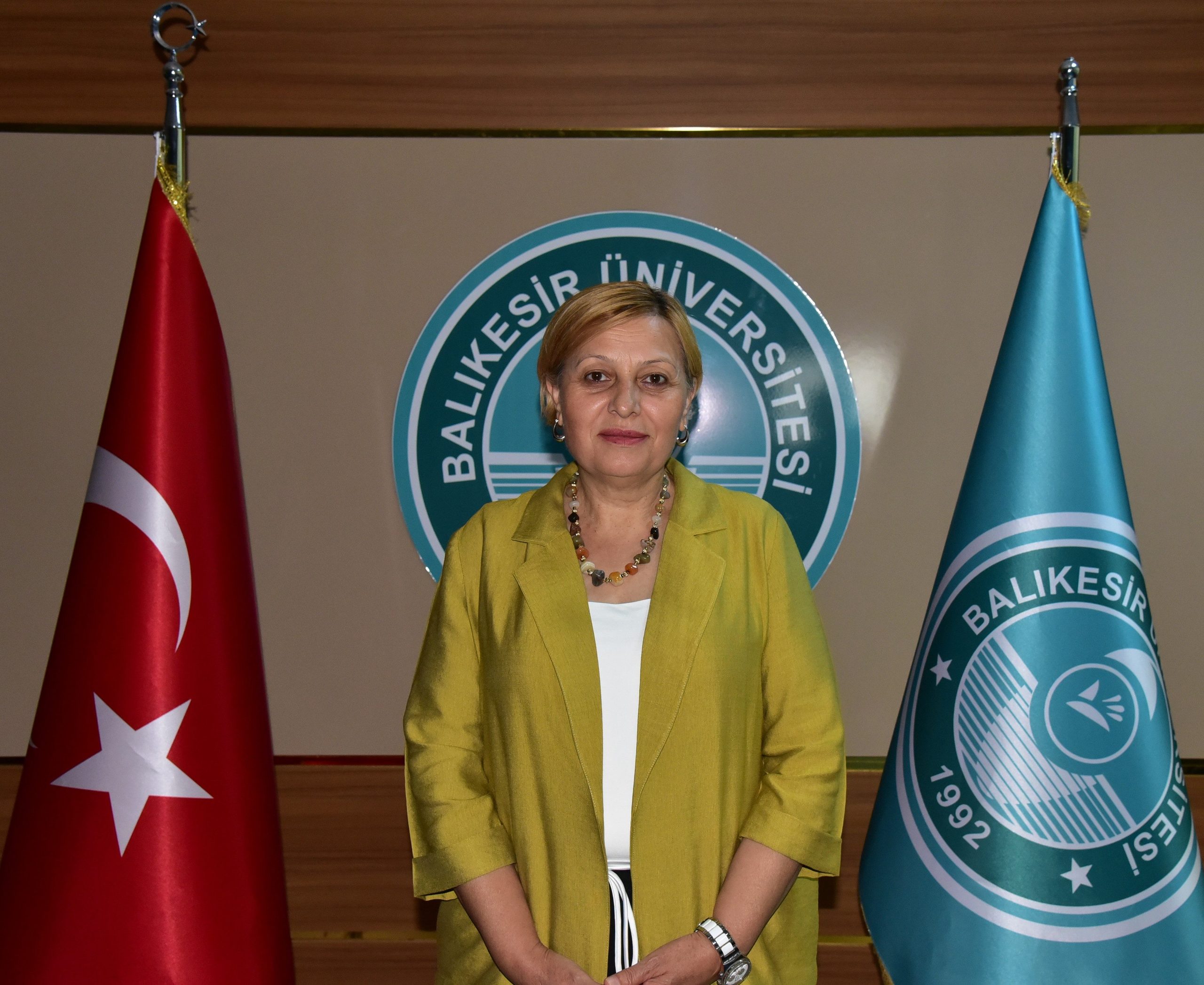 Yaşagül ÖZDEMİR