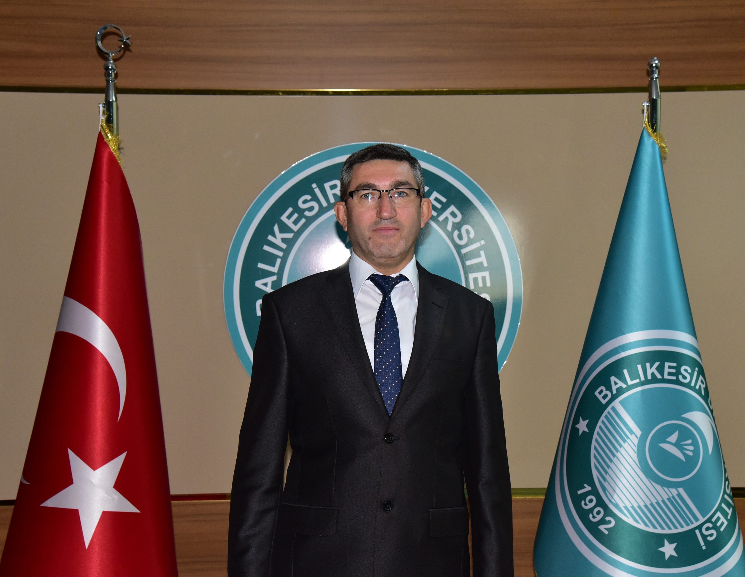 Tezcan KANDEMİR