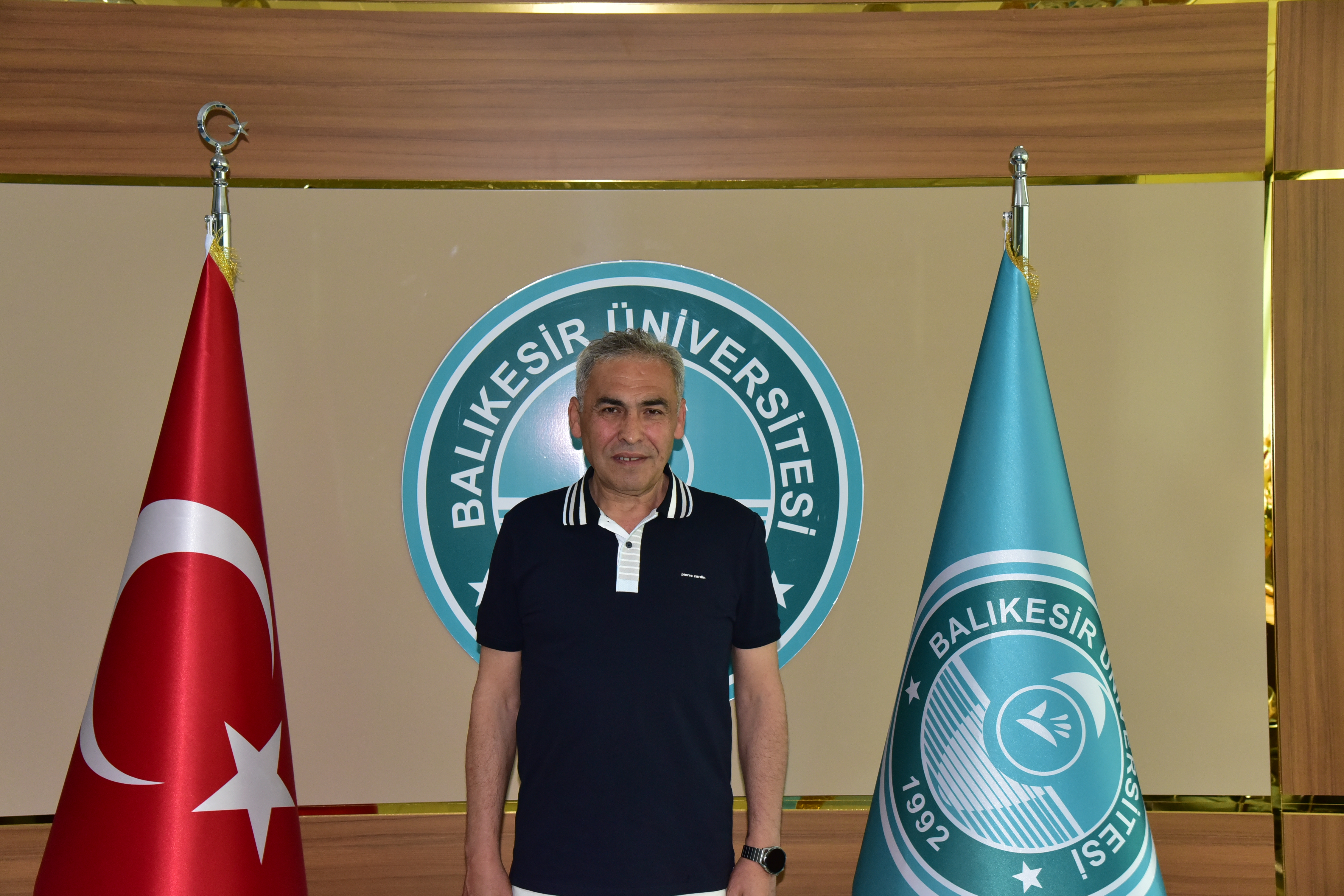 Mustafa AKYÜZ