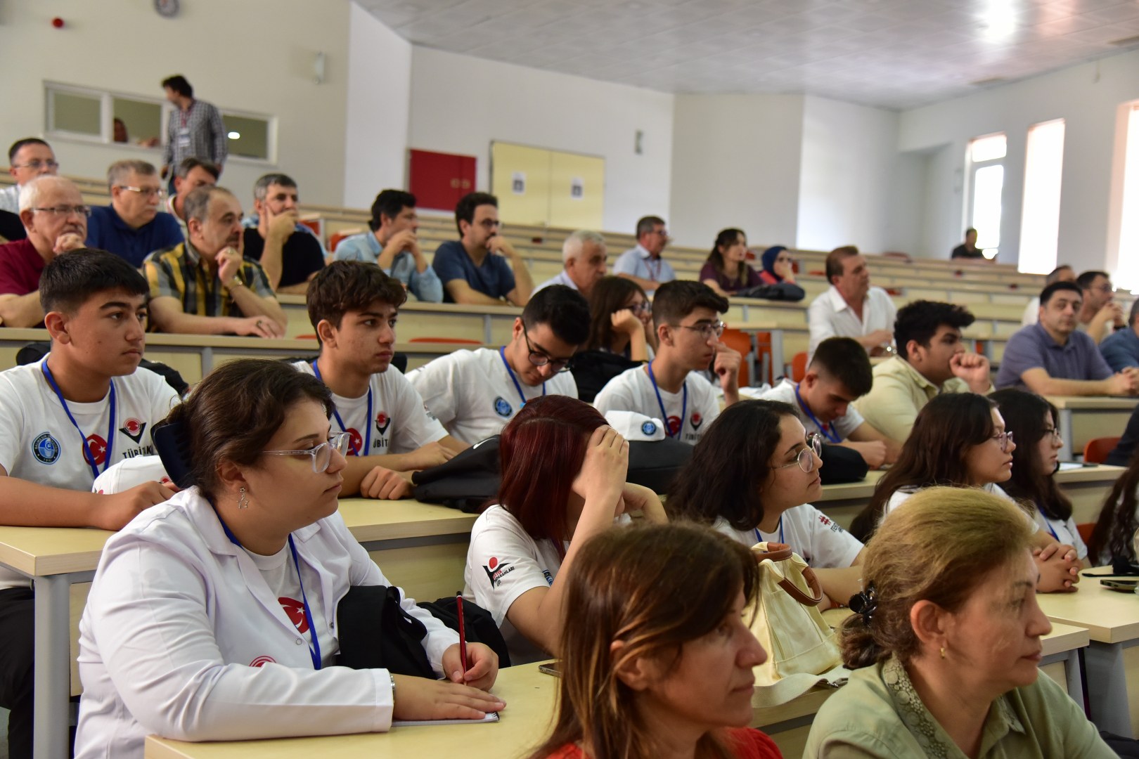 BAÜN’de Geleceğin Teknolojisine Yolculuk: Nanobilim Projesi Deprem Bölgesinden Öğrencilerin Katılımıyla Gerçekleştiriliyor 4