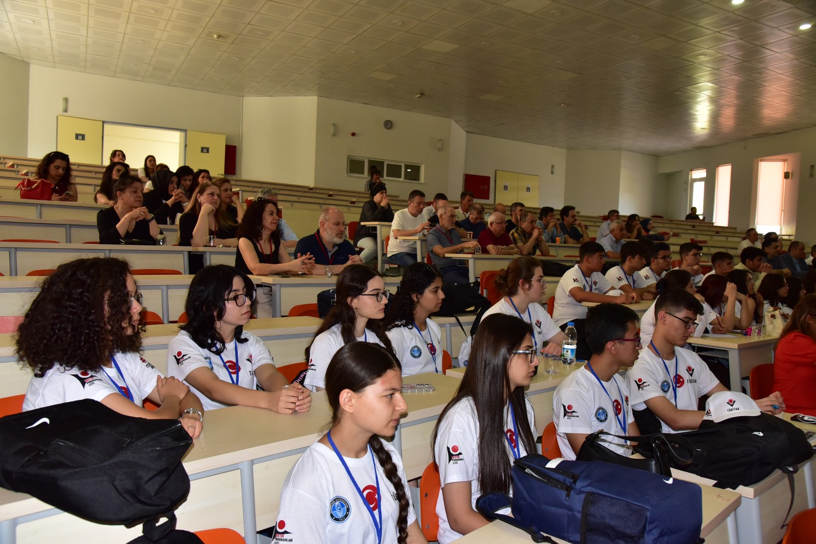 BAÜN’de Geleceğin Teknolojisine Yolculuk: Nanobilim Projesi Deprem Bölgesinden Öğrencilerin Katılımıyla Gerçekleştiriliyor 6