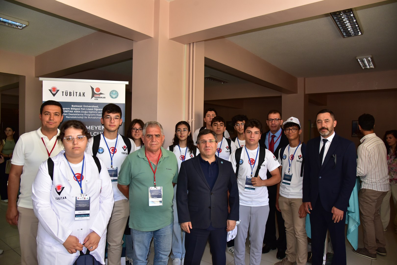 BAÜN’de Geleceğin Teknolojisine Yolculuk: Nanobilim Projesi Deprem Bölgesinden Öğrencilerin Katılımıyla Gerçekleştiriliyor 11