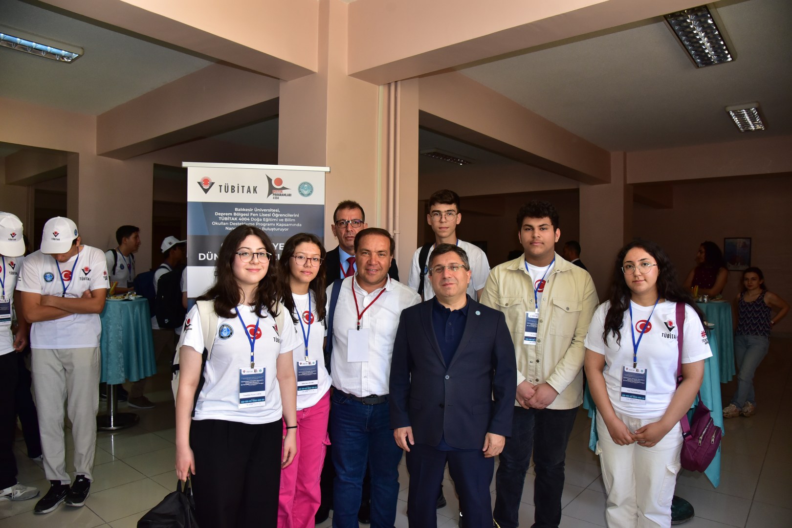 BAÜN’de Geleceğin Teknolojisine Yolculuk: Nanobilim Projesi Deprem Bölgesinden Öğrencilerin Katılımıyla Gerçekleştiriliyor 13