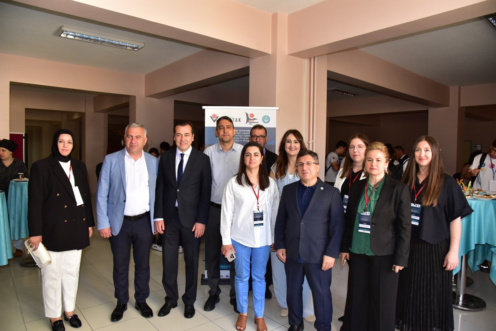 BAÜN’de Geleceğin Teknolojisine Yolculuk: Nanobilim Projesi Deprem Bölgesinden Öğrencilerin Katılımıyla Gerçekleştiriliyor 17