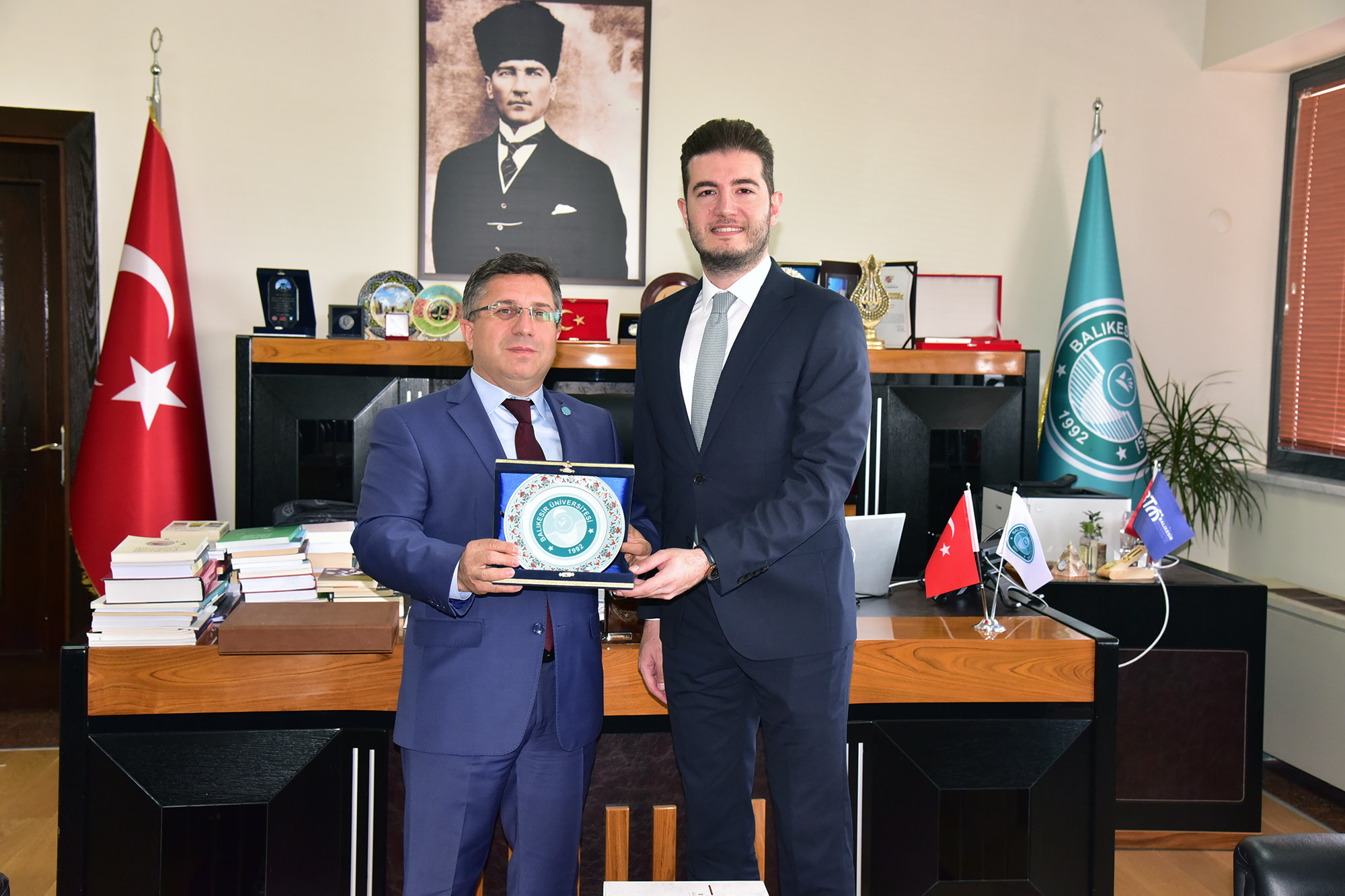 Cumhurbaşkanlığı İletişim Başkanlığı Çanakkale Bölge Müdüründen Rektör Oğurlu’ya Ziyaret 2