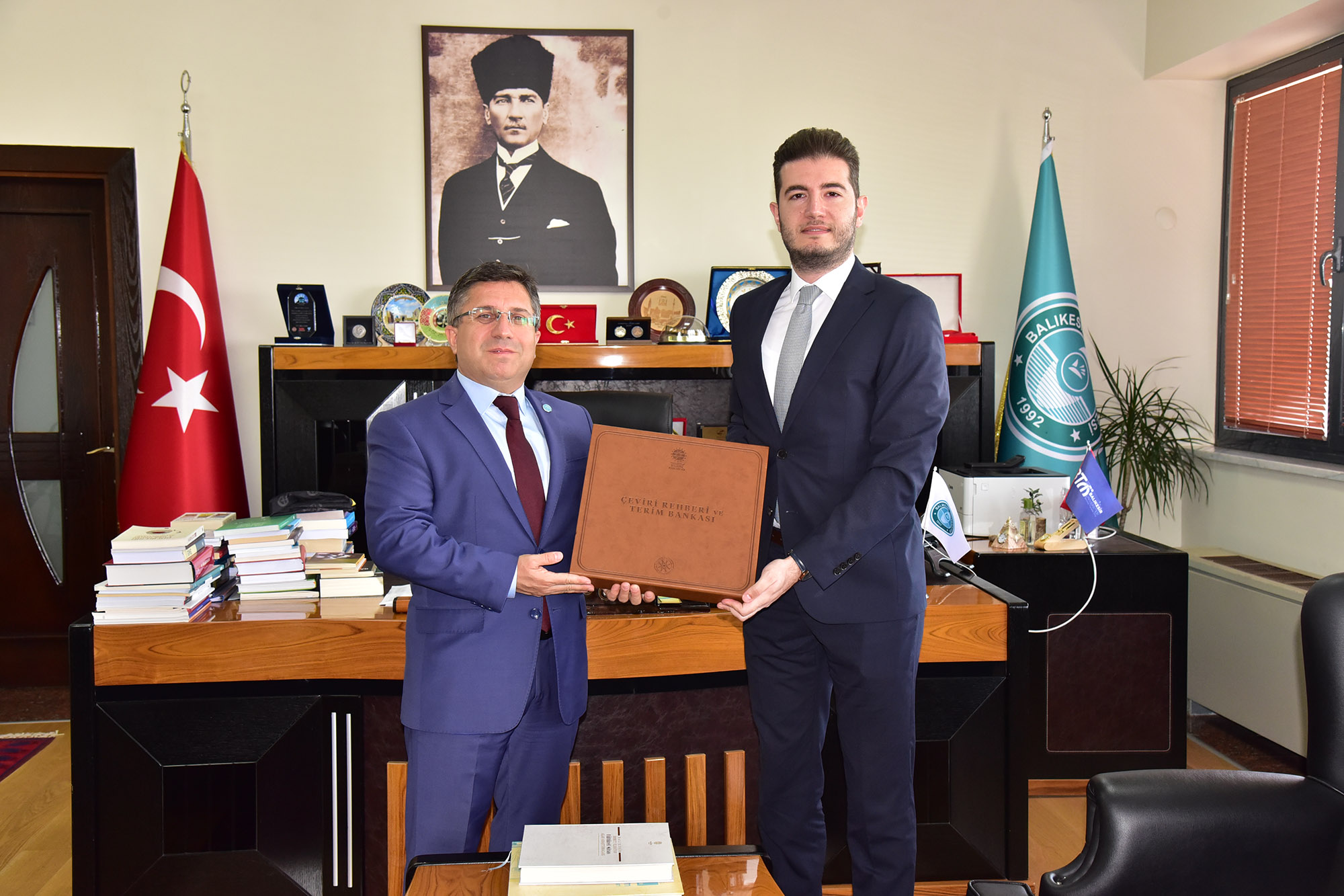 Cumhurbaşkanlığı İletişim Başkanlığı Çanakkale Bölge Müdüründen Rektör Oğurlu’ya Ziyaret 1