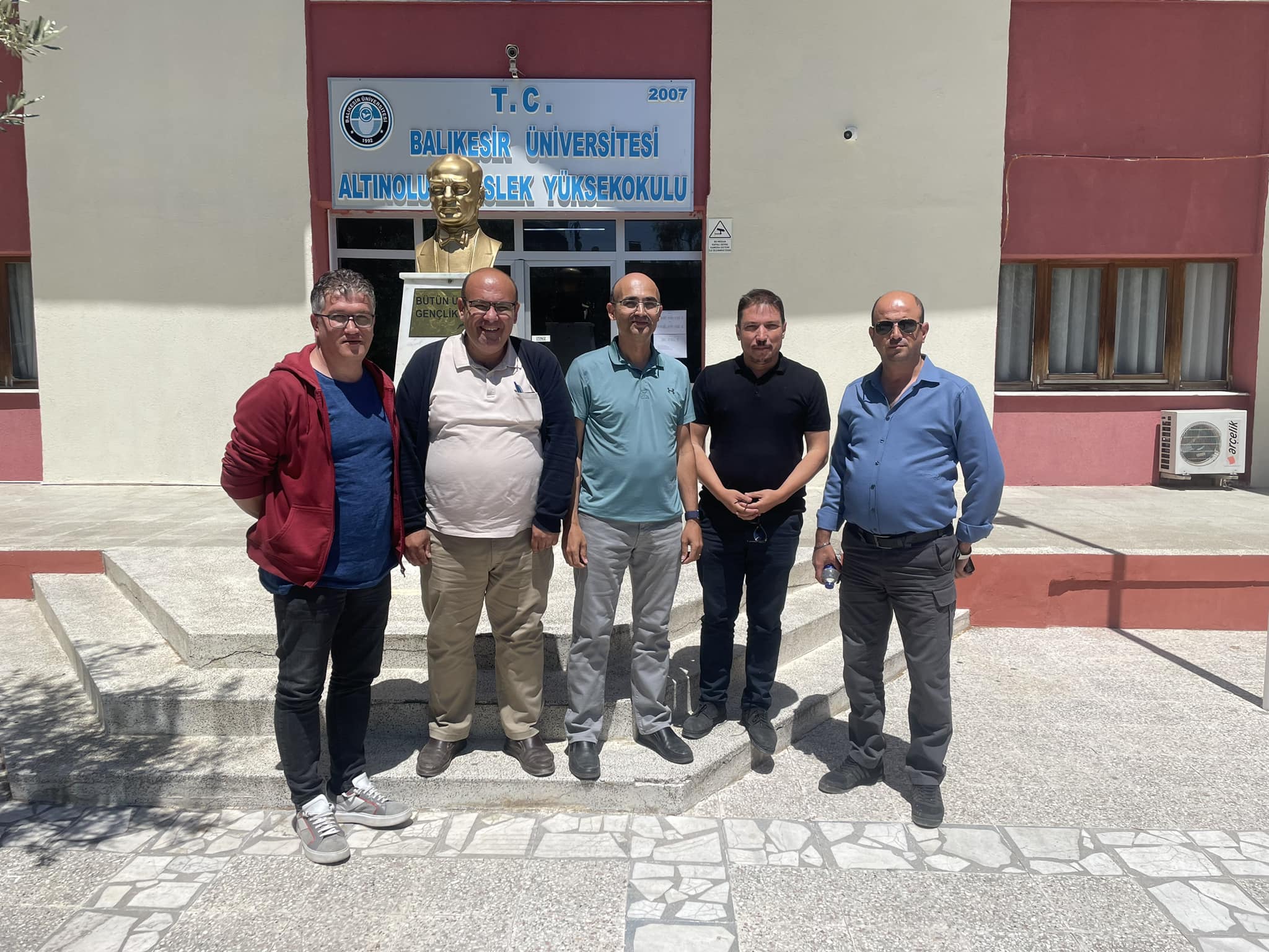 Dış Paydaşlarımız Tarımsal Hizmetler ve BAÇEM’den Yüksekokulumuza Ziyaret
