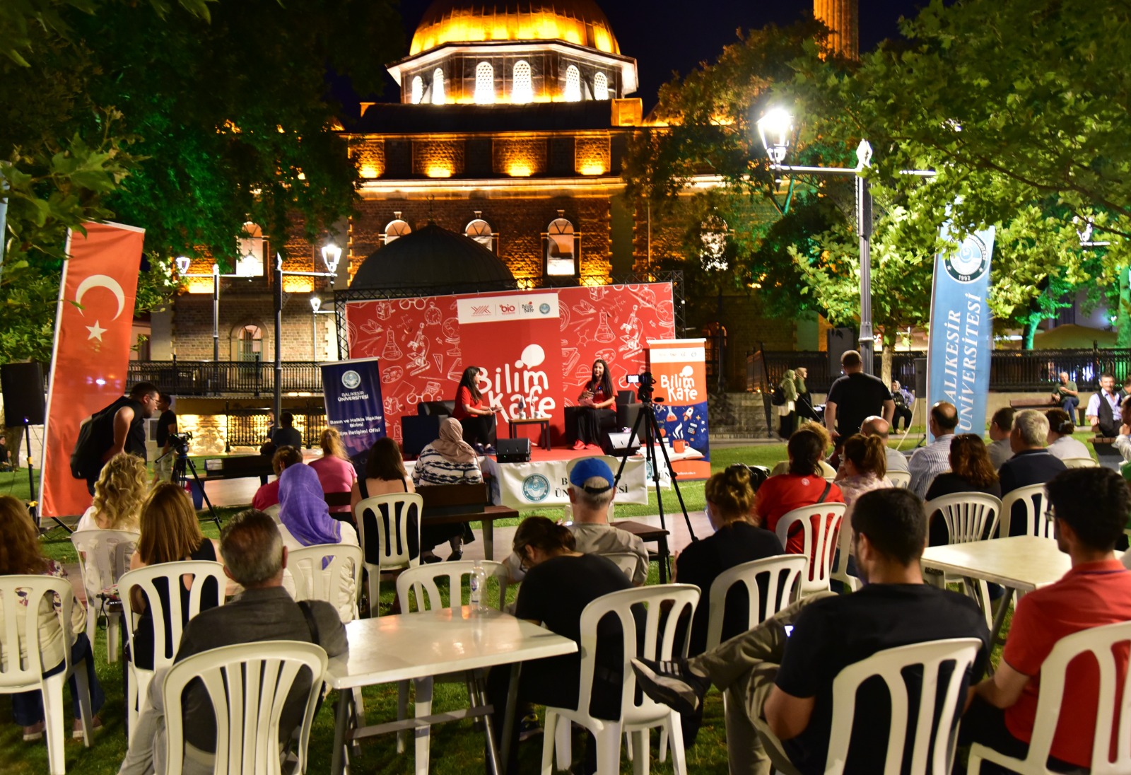 BAÜN Bilim Kafe Serisi’nin İlk Buluşması “Meslekler ve Kariyer Yolculuğu” Büyük İlgi Gördü 5