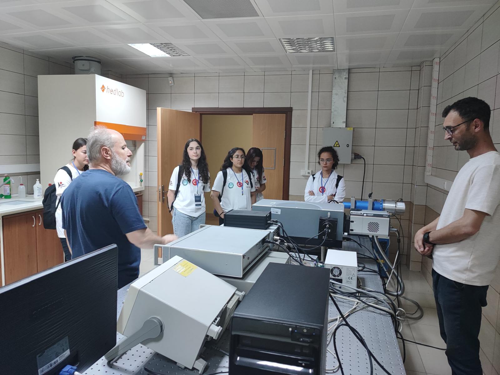 Bilimle Diriliş: Deprem Bölgesi Fen Lisesi Gençleri Balıkesir Üniversitesinde Nanoteknolojiyle Geleceğe Yol Aldı 5