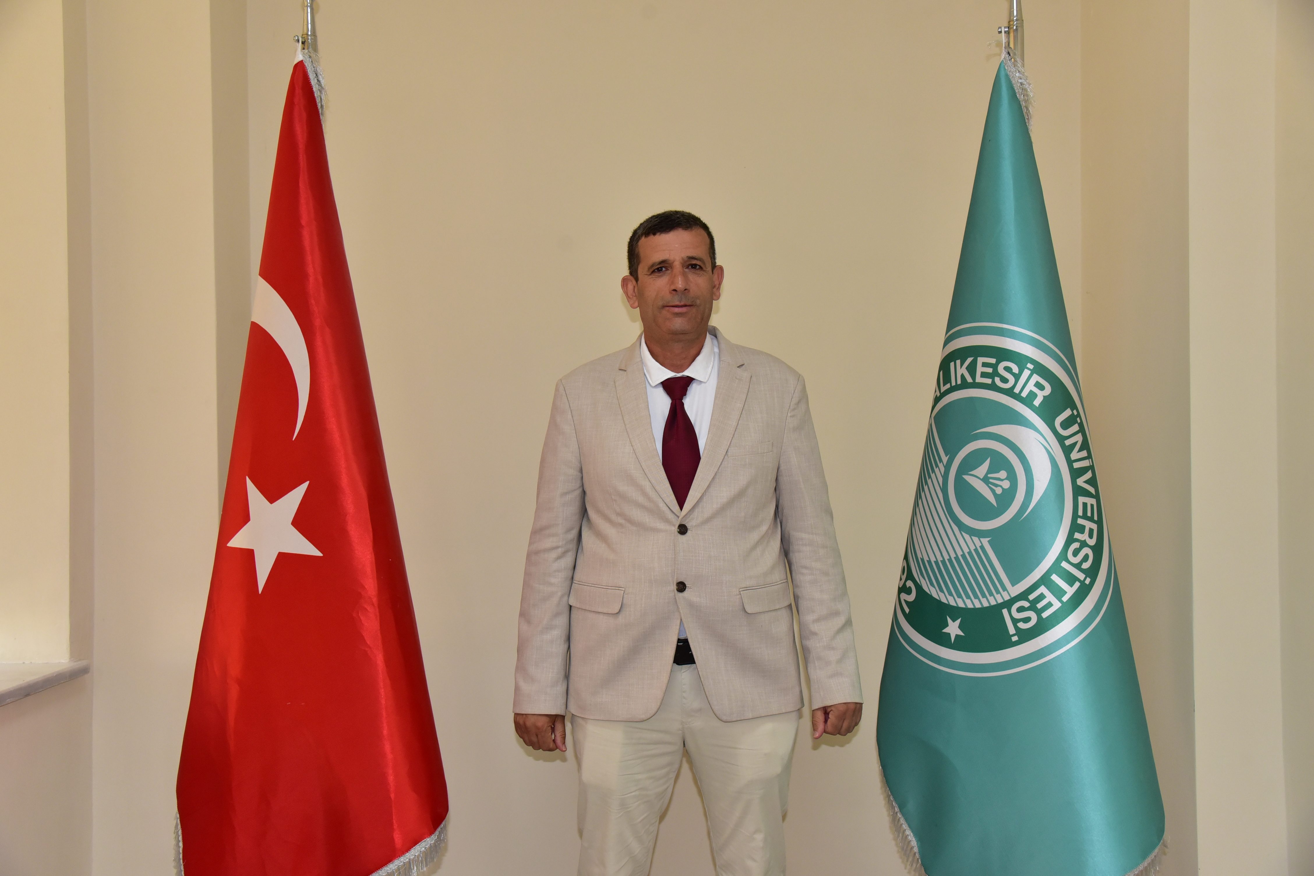 Doç.Dr. Hesham MOTAVA