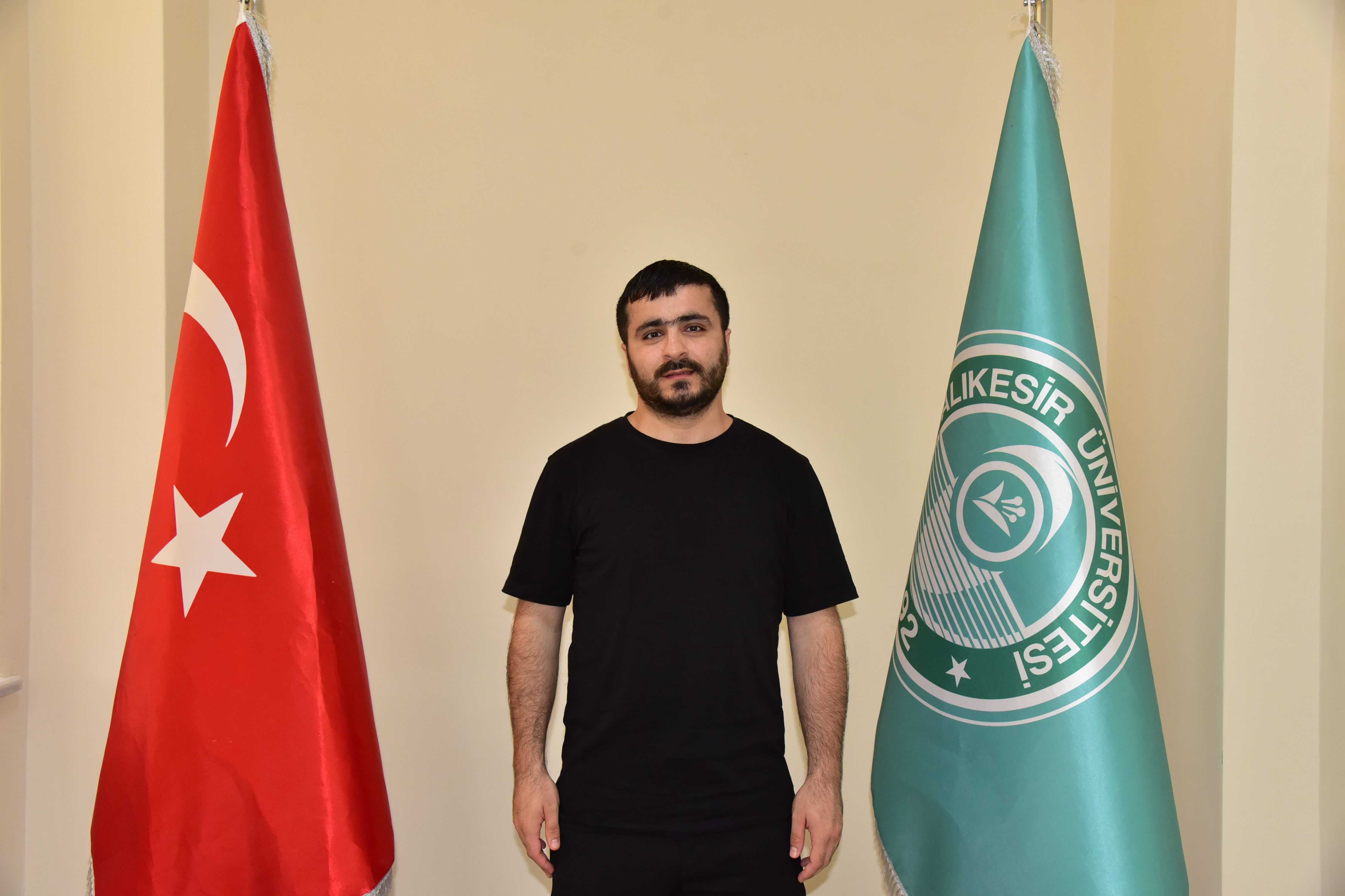 Dr.Öğr.Üyesi Ahmet EŞER