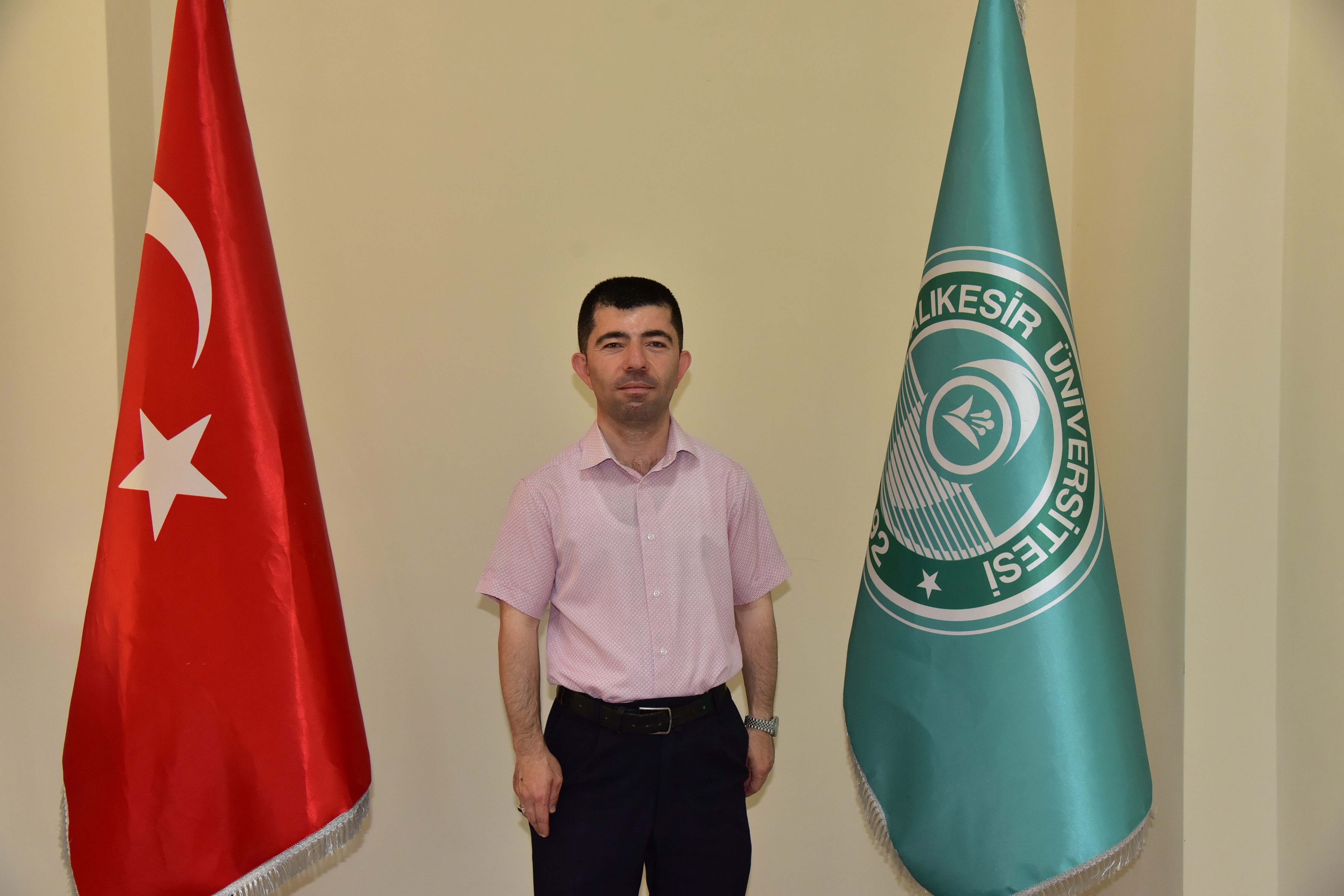 Şenol DUR