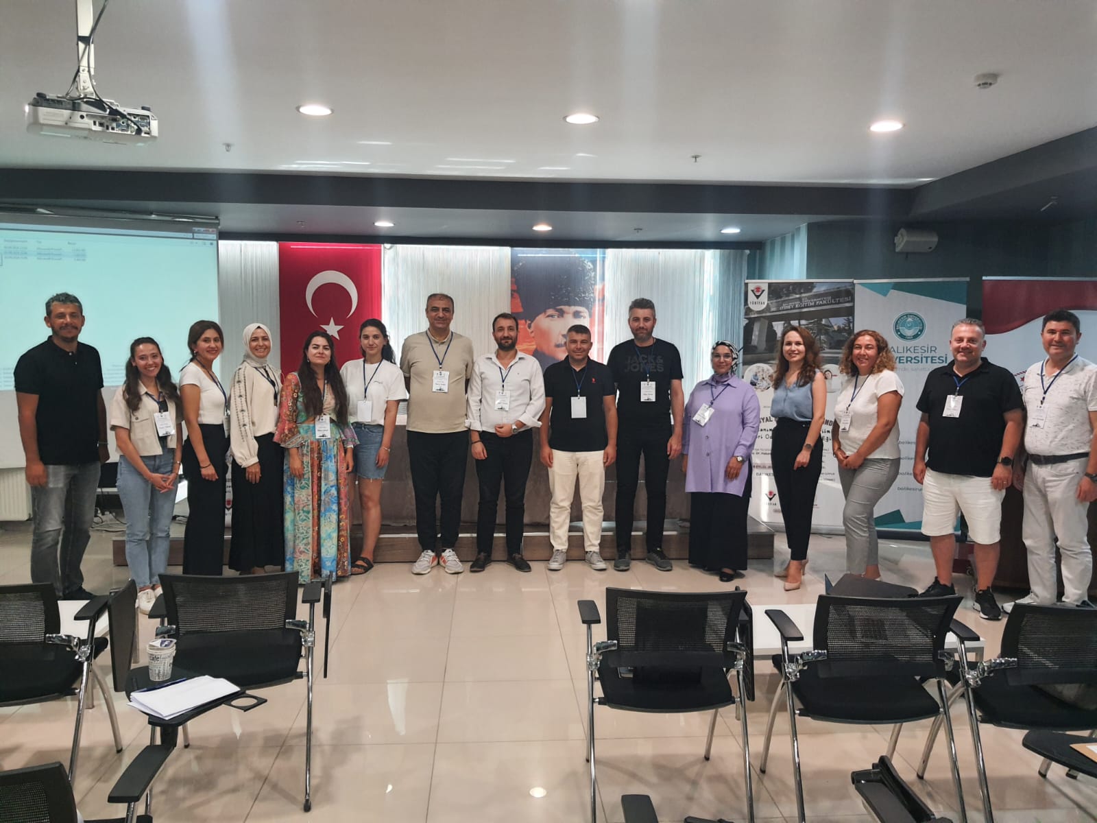 Anabilim Dalı  Başkanımız Prof. Dr. Hakan Önal'ın yürütücüsü olduğu TÜBİTAK 2237-A projesi