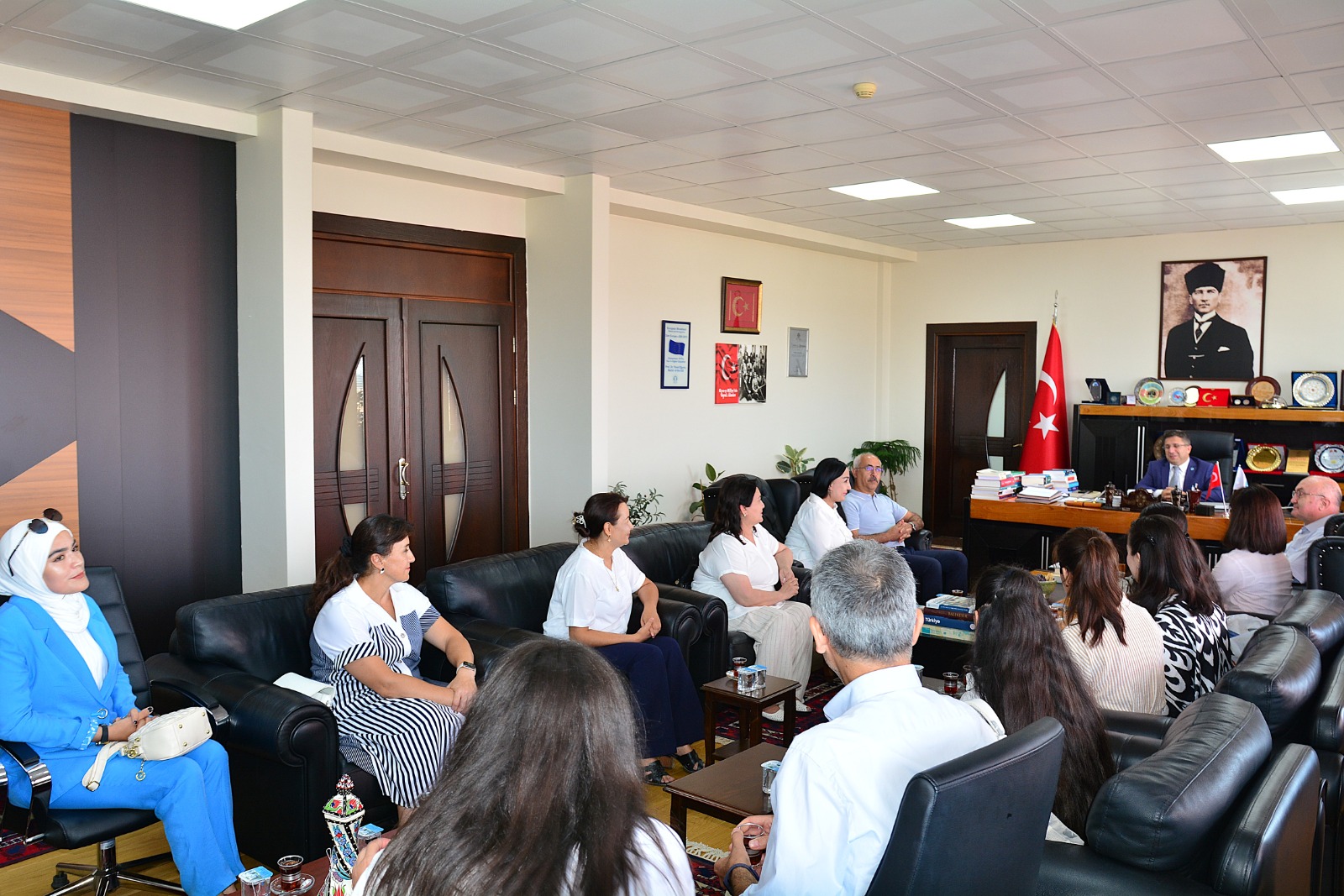 BAÜN’den Türk Dünyasıyla Bilim ve Kültür Köprüsü: Rönesans Üniversitesi ve Taşkent Bilgi Teknolojileri Üniversitesi Akademisyenleri BAÜN’de 3