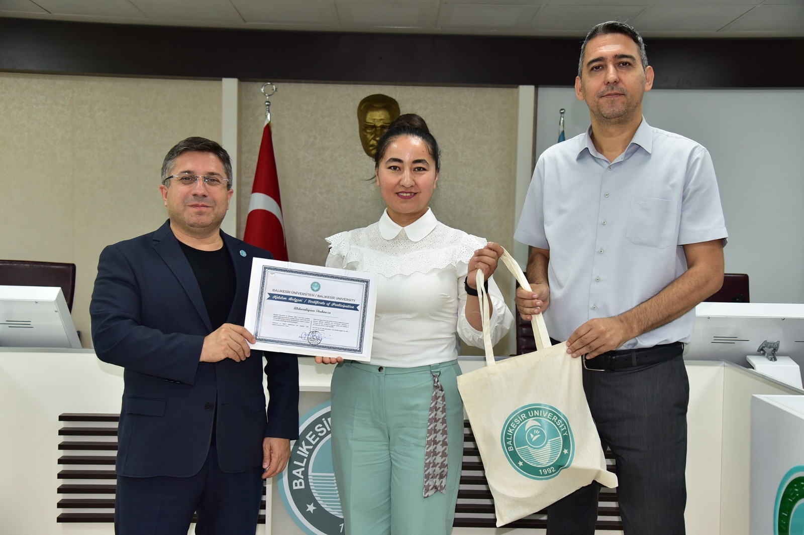 BAÜN'de Yeni Bir Türk Dünyası Hareketliliği Programı Daha Başarıyla Tamamlandı 4