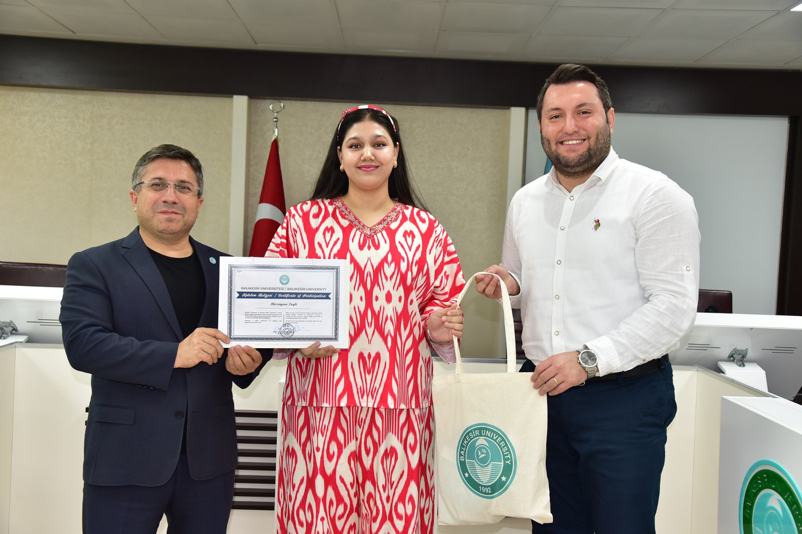BAÜN'de Yeni Bir Türk Dünyası Hareketliliği Programı Daha Başarıyla Tamamlandı 13