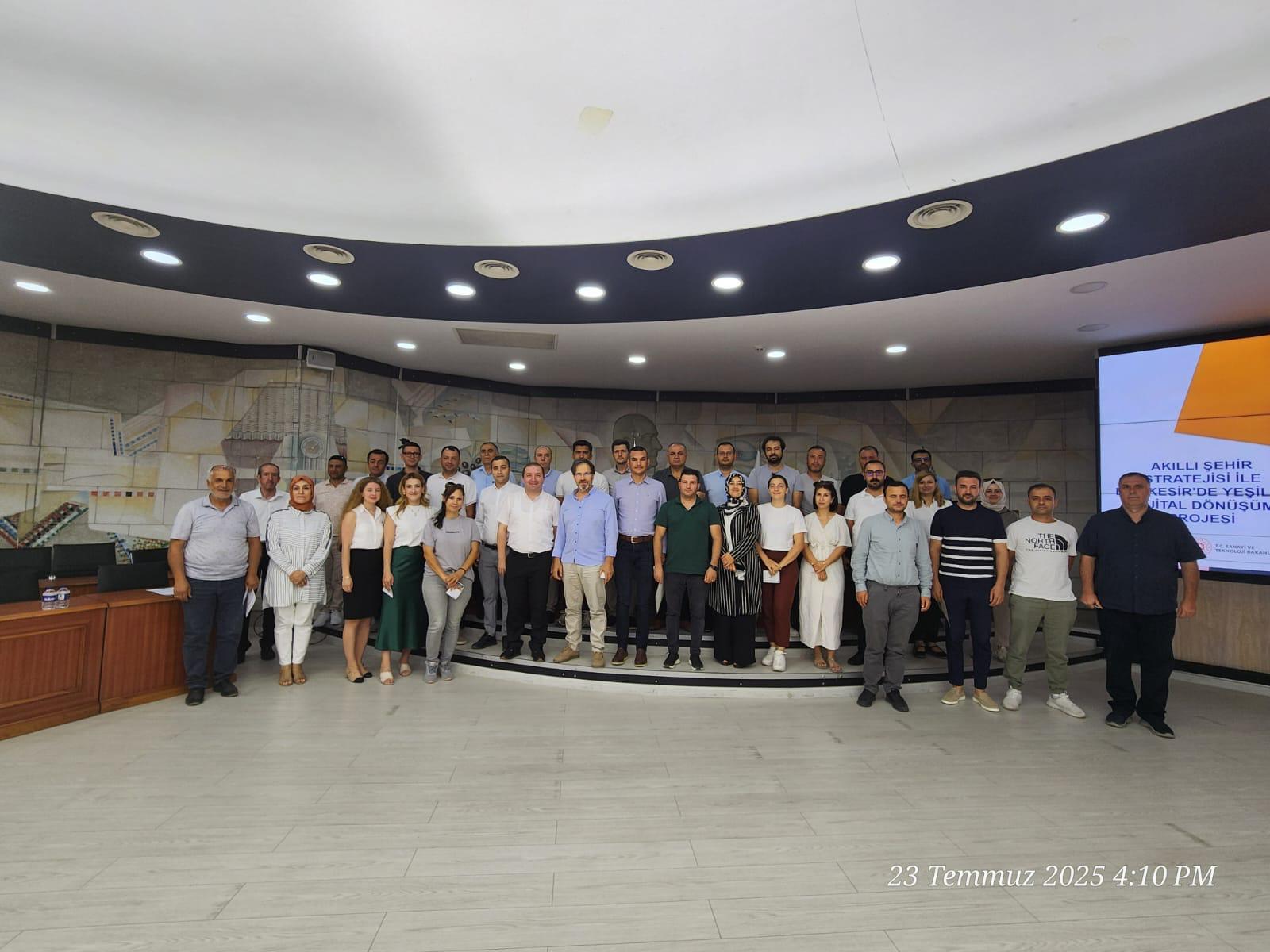 Akıllı Şehir Uygulamaları Eğitiminde Üniversitemizi Temsil Ettik 1