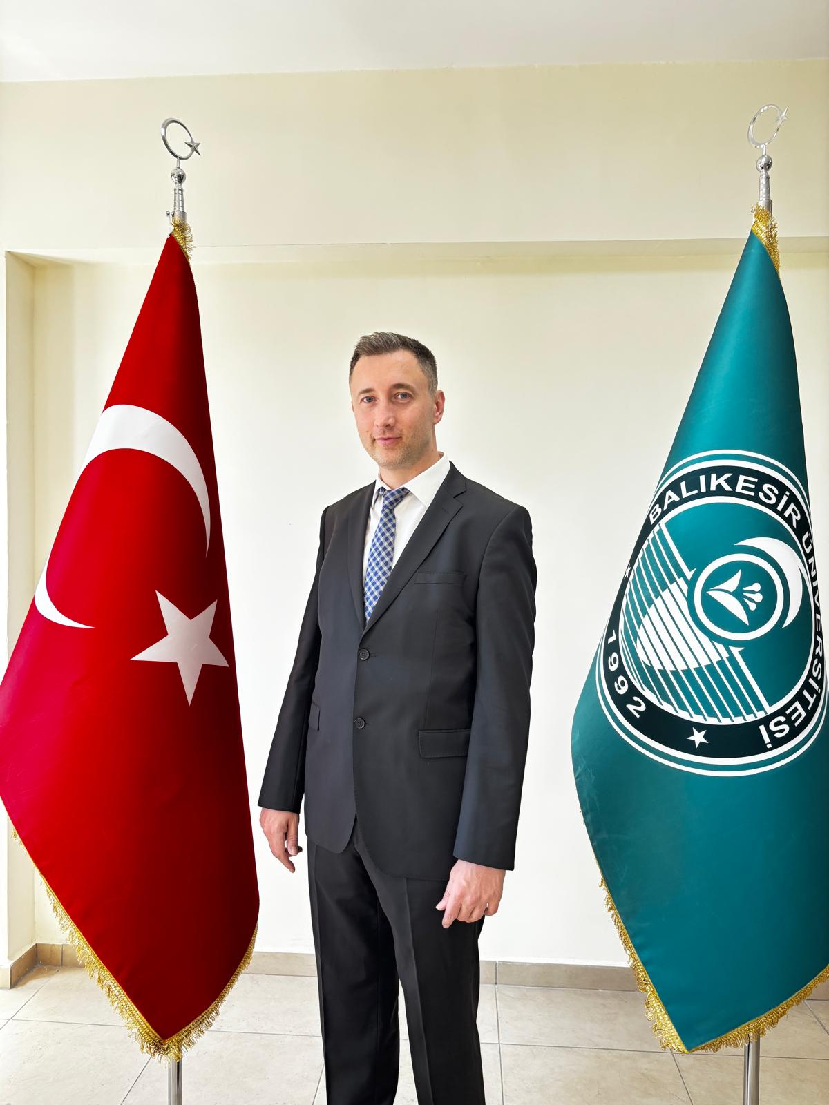 Umut Ökkeş DEMİR