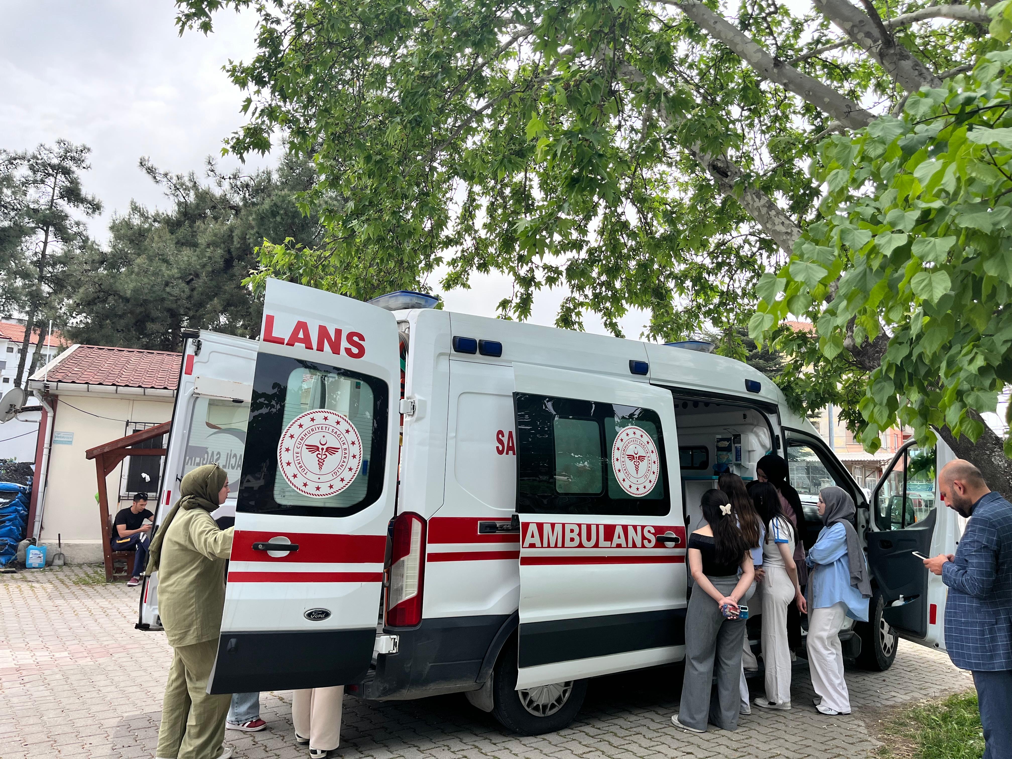 Balıkesir Üniversitesi Meslek Yüksekokulu Öğrencileri İşletmelerde Mesleki Eğitimlerini Başarıyla Sürdürdü 2