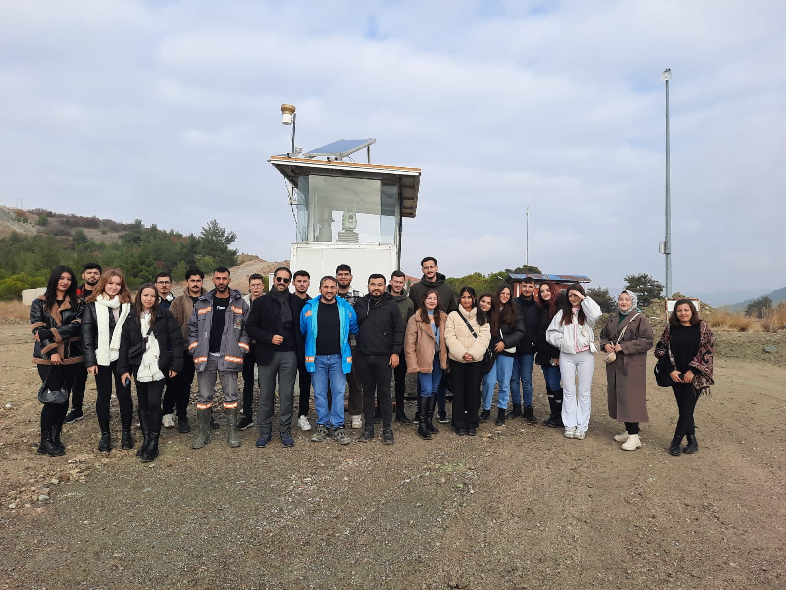Balıkesir Üniversitesi Meslek Yüksekokulu Öğrencileri İşletmelerde Mesleki Eğitimlerini Başarıyla Sürdürdü