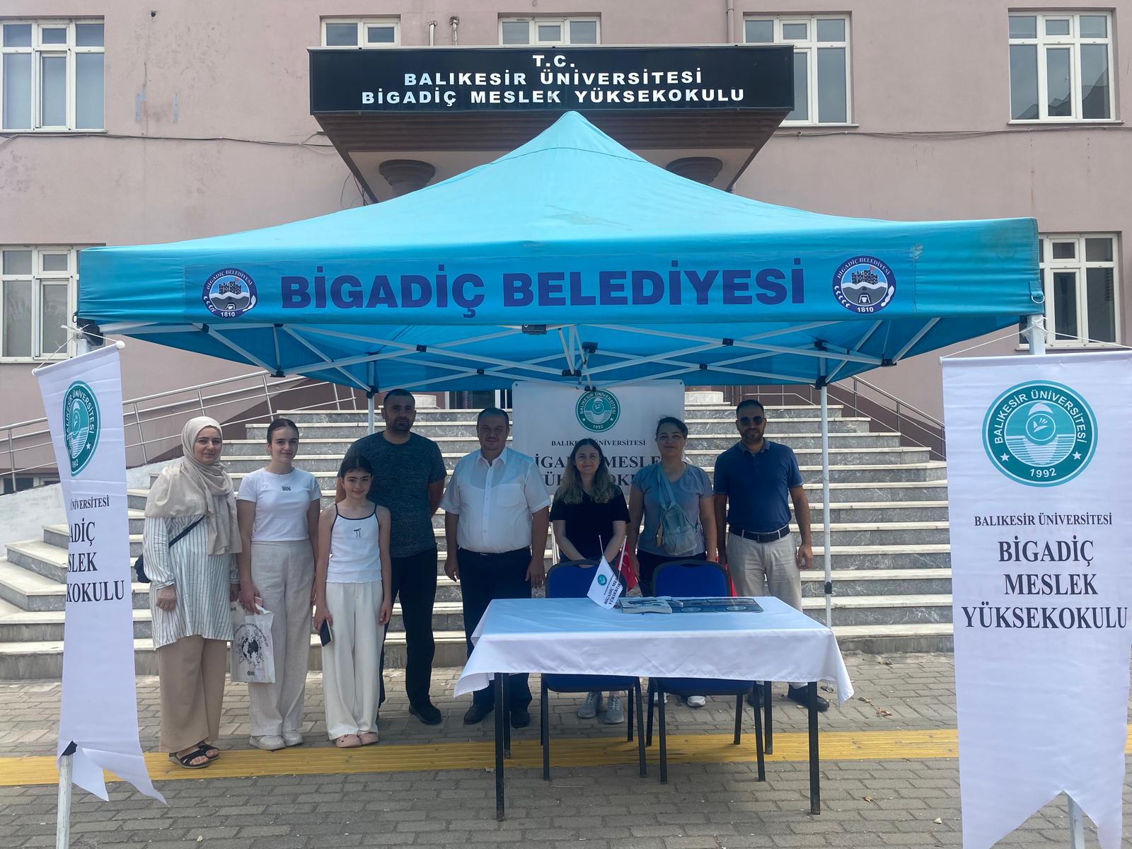 2025 YKS Sonuçlarının Açıklanmasıyla Birlikte Aday Öğrencilerimizi Ağırlıyoruz.