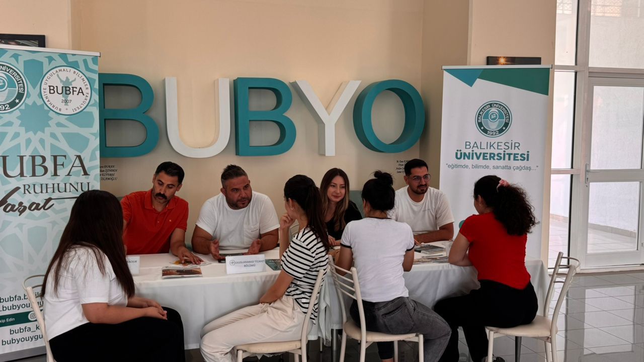 Fakültemizi tercih etmek isteyen sevgili öğrenci adaylarımızı ağırlamaya devam ediyoruz 1