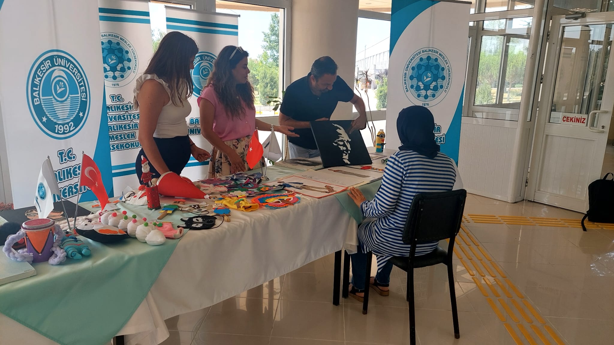 Balıkesir MYO Tercih ve Tanıtım Standımız 13 Ağustosa Kadar Aday Öğrencilerimizi Bekliyor 2