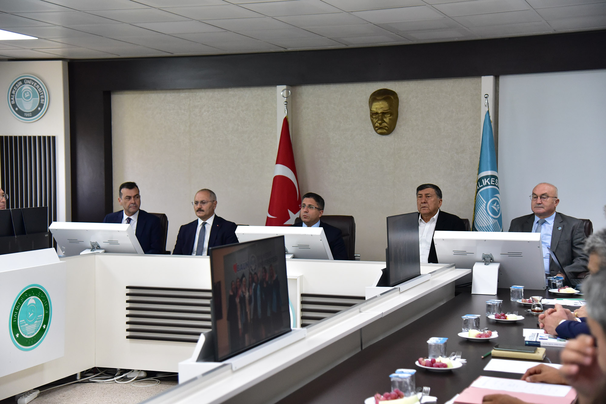 Üniversite ve Şehir Arasında Köprü: Balıkesir Üniversitesi Danışma Kurulu İlk Toplantısını Yaptı 2