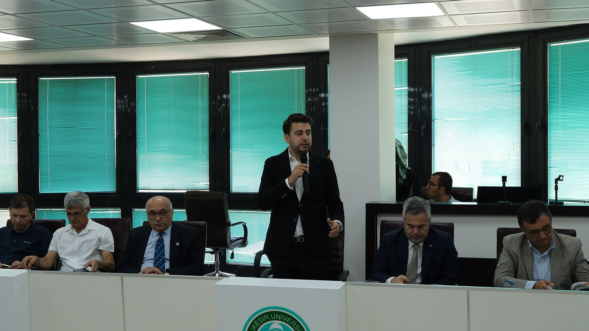 Üniversite ve Şehir Arasında Köprü: Balıkesir Üniversitesi Danışma Kurulu İlk Toplantısını Yaptı 14