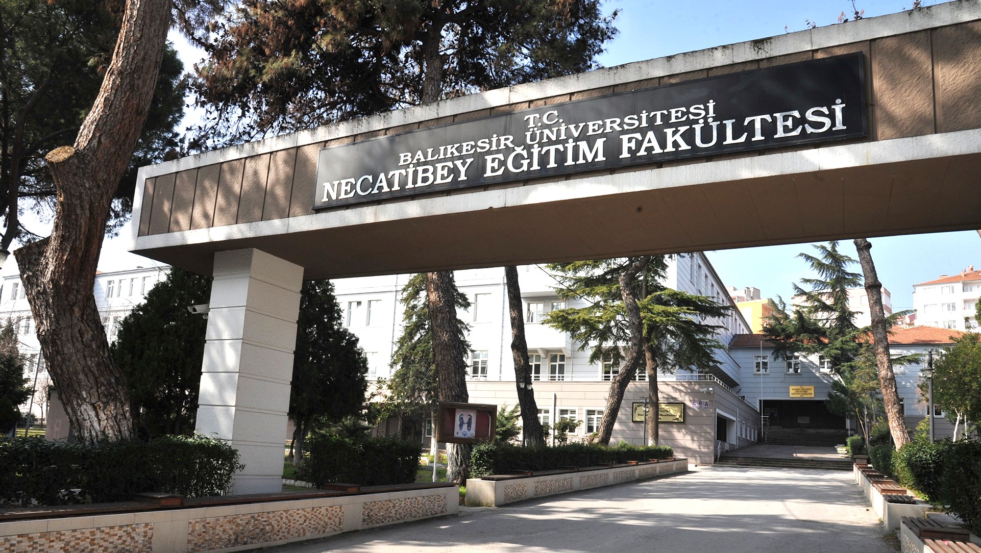 BAÜN Necatibey Eğitim Fakültesi Mezunlarından Türkiye Genelinde Gurur Veren Başarı 2