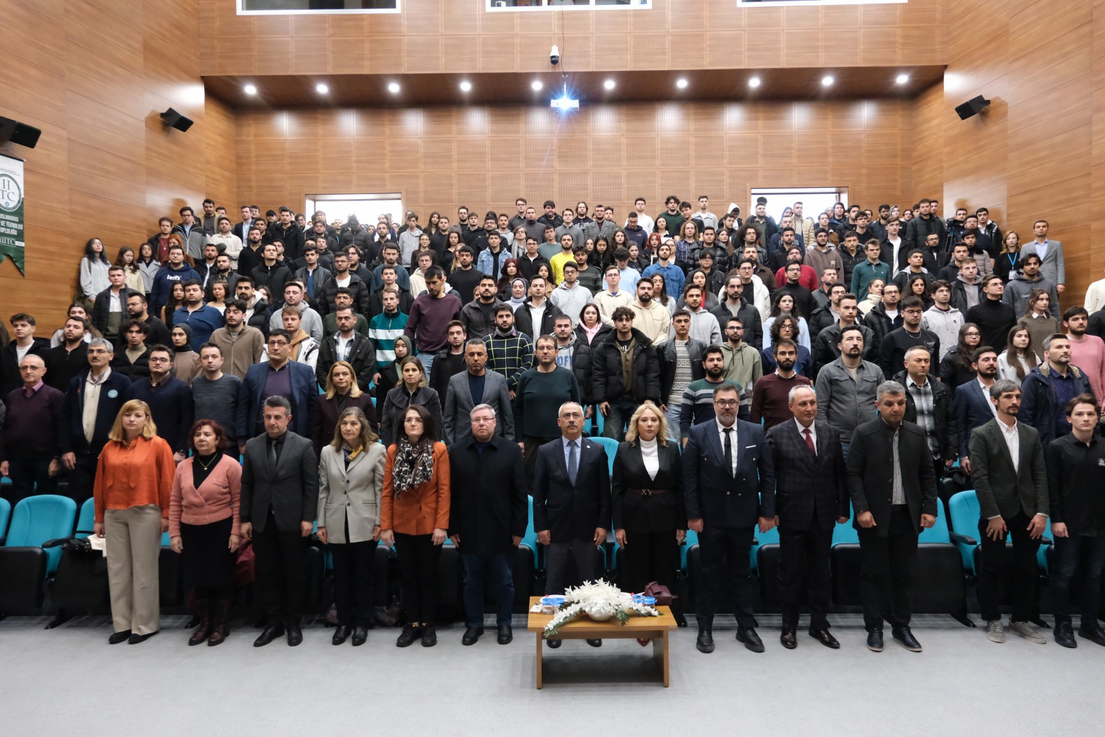 Balıkesir Üniversitesi’nde Havacılık Sektöründe AR-GE ve Üniversite-Sanayi İşbirliği Konferansı 1