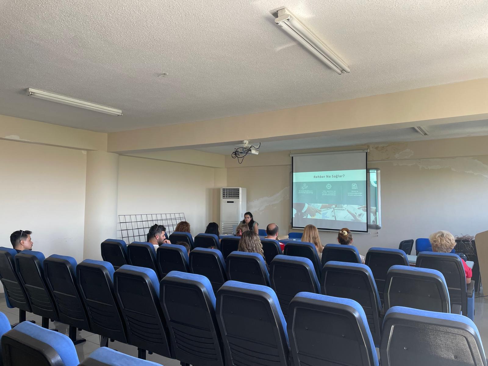 Üniversitemiz Kurumsal Akreditasyon Programı (KAP) Rehberi sunumu gerçekleştirildi 3