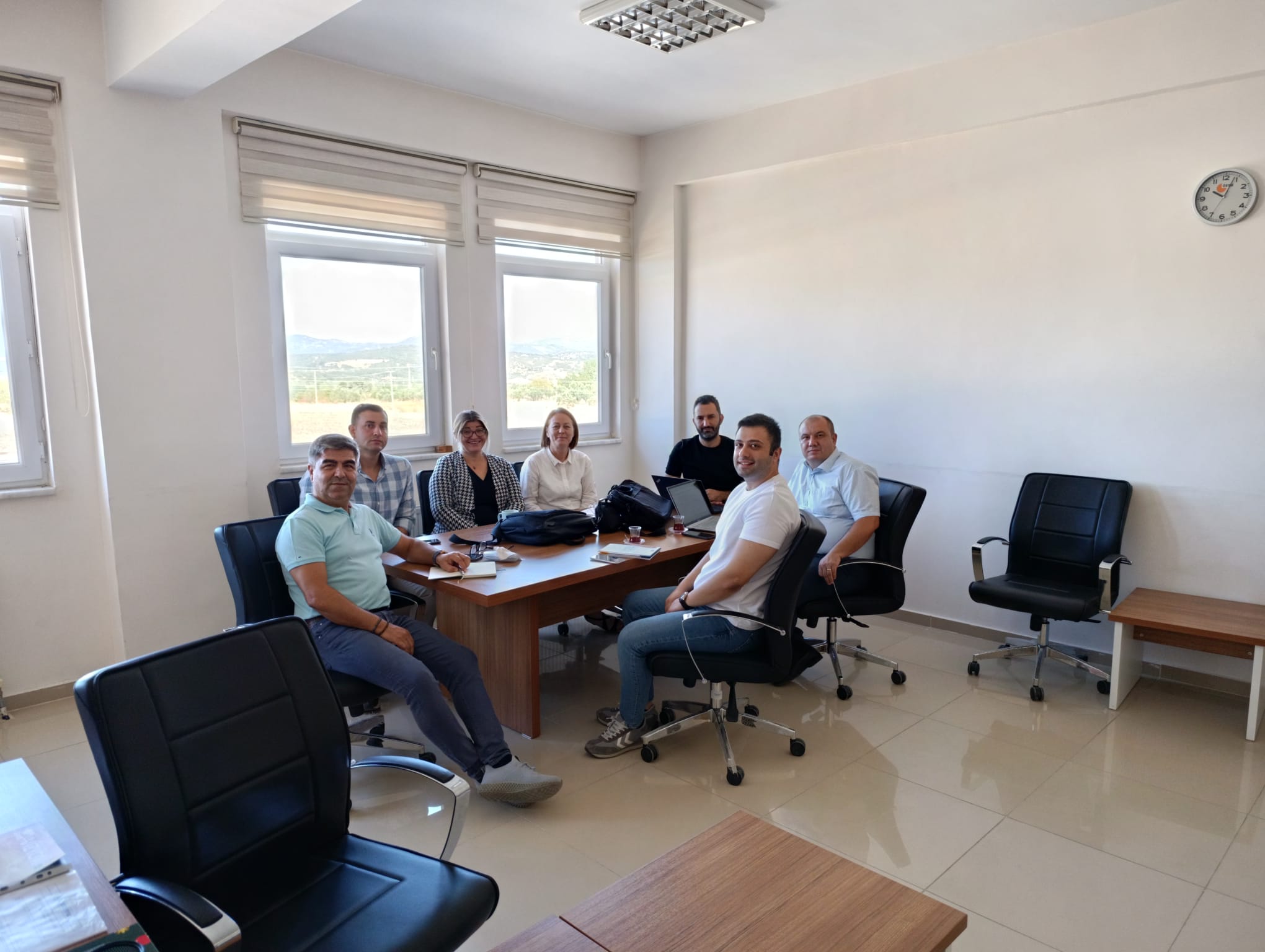 Üniversitemiz Kurum İç Değerlendirme süreci kapsamında, Kalite Komisyonu tarafından okulumuza akademik birim ziyareti gerçekleştirildi.