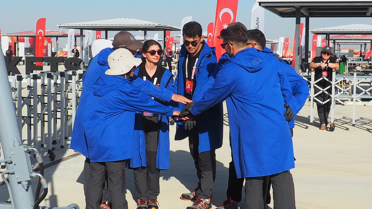 TEKNOFEST 2025 Roket Yarışmasında Göktuğ Roket Takımı Üniversitemizi Temsil Etmiştir 5