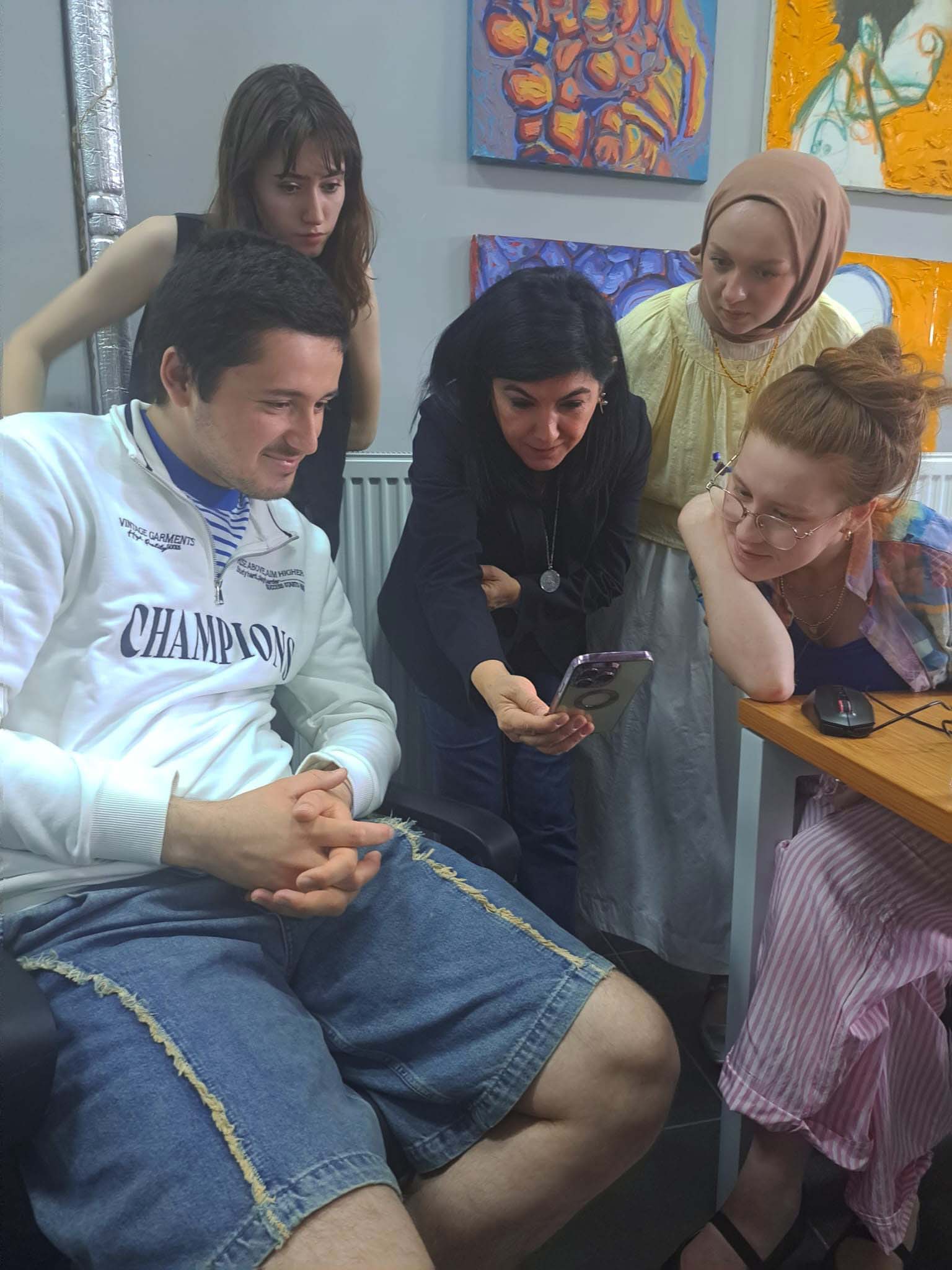 Çanakkale 18 Mart Üniversitesi Güzel Sanatlar Fakültesi Dekanı, Prof. Dr. Didem Çatal, bölümumüz son sınıf ögrencileri ile PosterLab Workshop Etkinliği gerçekleştirmiştir.  2