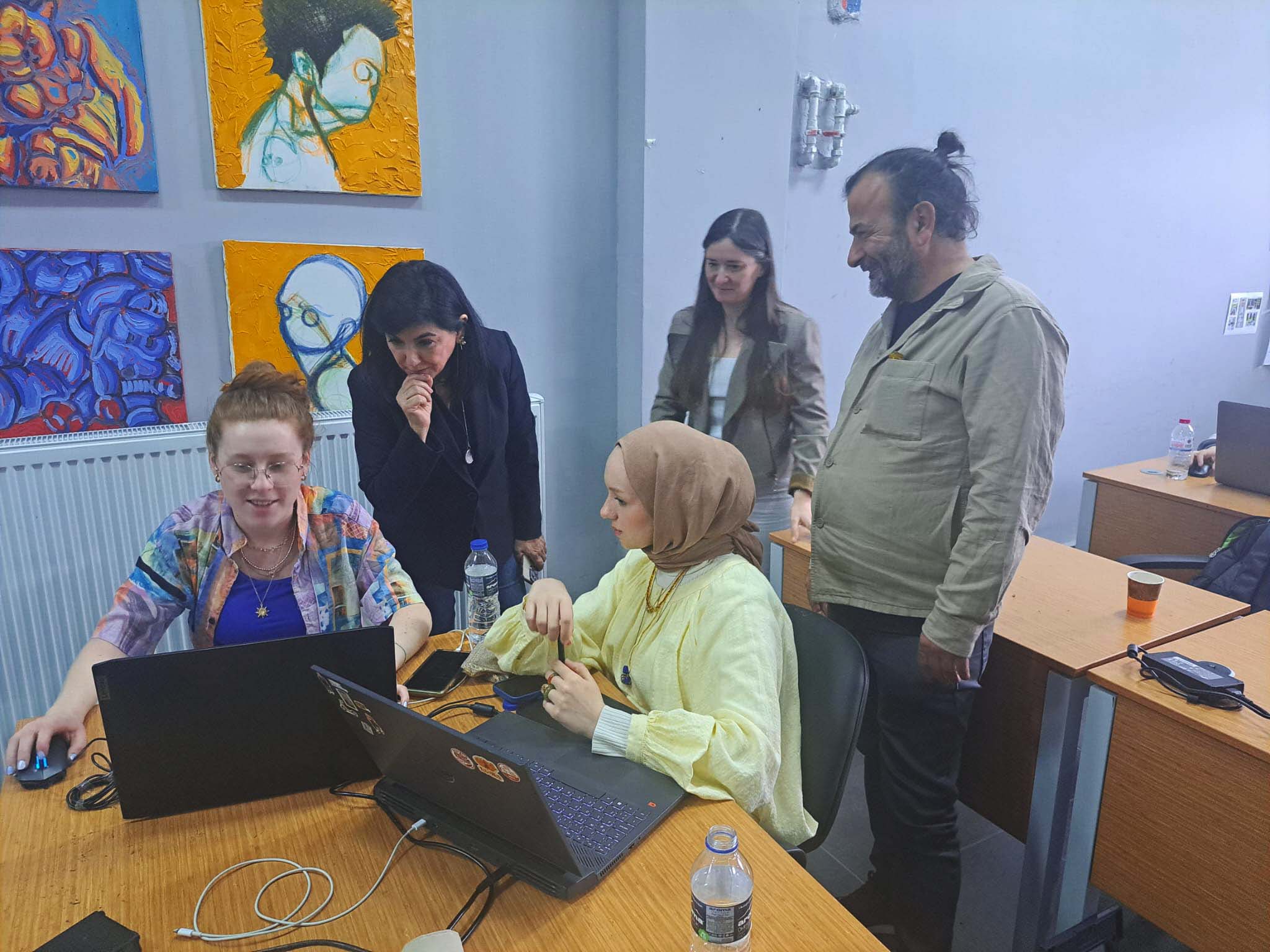 Prof. Dr. Didem Çatal, Dean of the Faculty of Fine Arts at Çanakkale 18 Mart University, conducted a PosterLab Workshop with our department's final-year students
