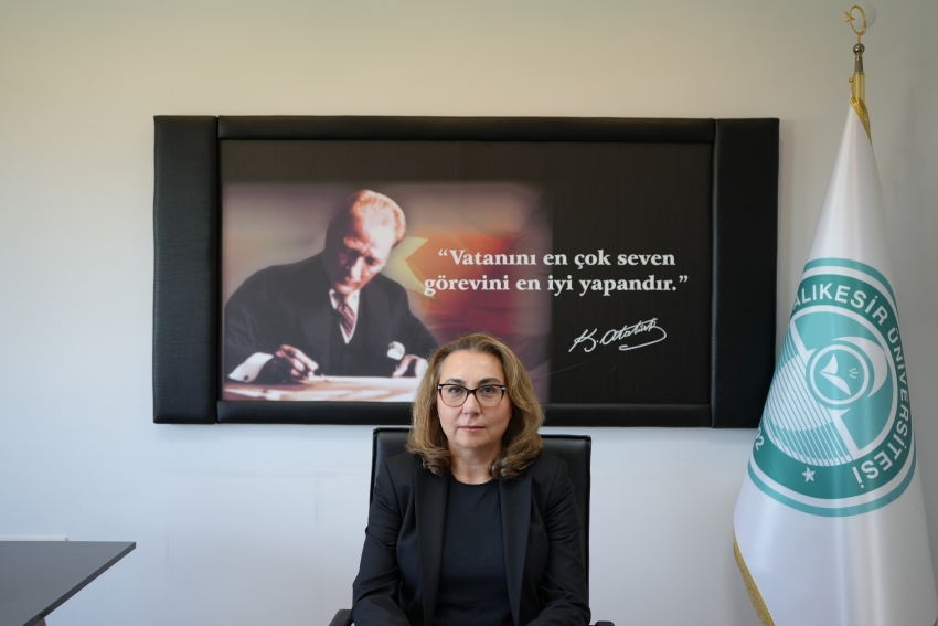    Doç. Dr. Tülay ÇİVİCİ   