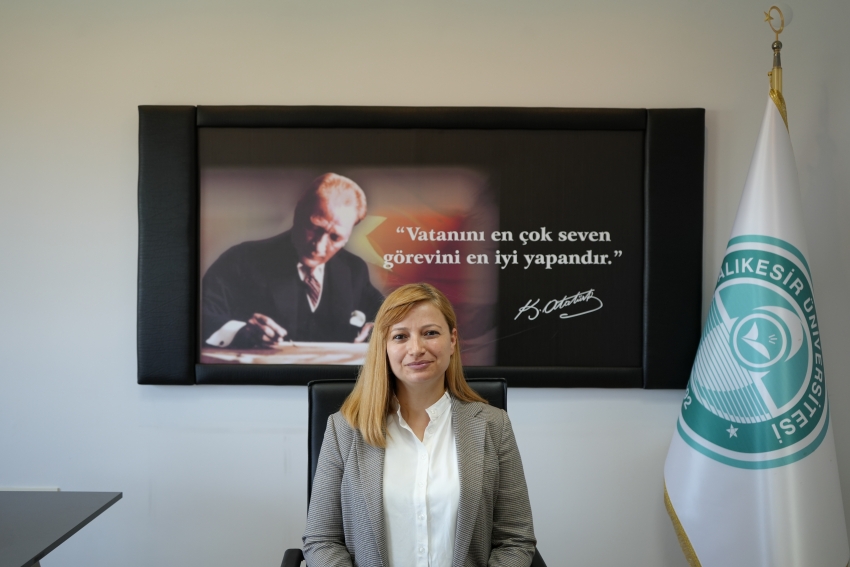    Dr. Öğr. Üyesi Figen ALTINER