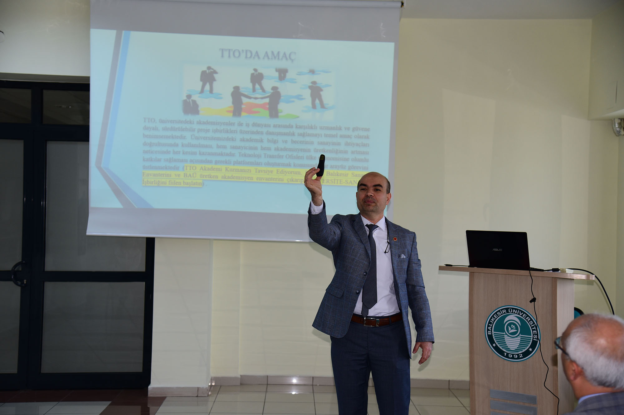 BAÜN TTO’da, Yürütme Kurulu Üyelerine Yönelik Bilgilendirme Konferansı 2