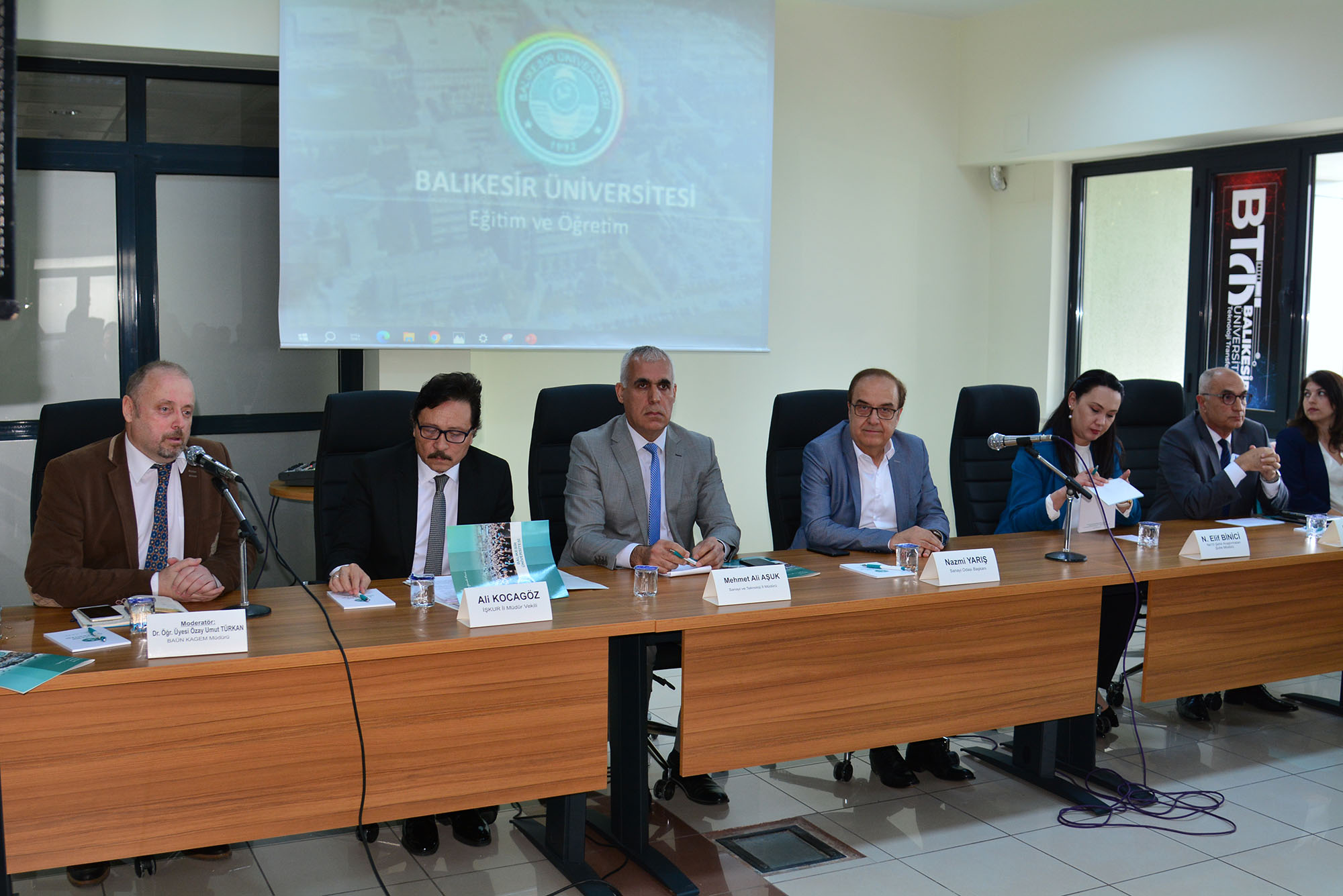 Üniversite-Kamu-Sanayi İş Birliği İçin Yeni Bir Adım: BAÜN Kariyer Zirvesi 4