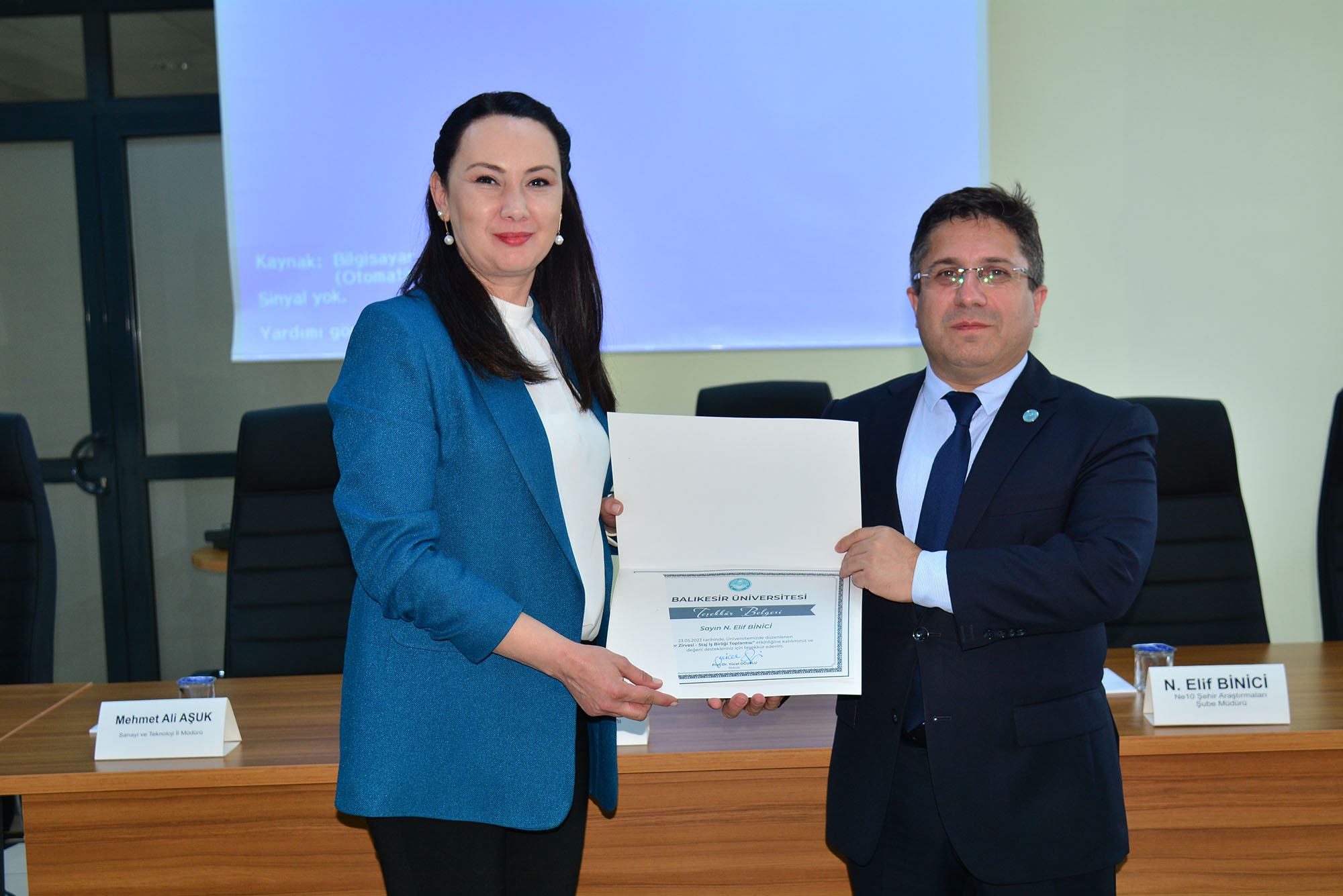 Üniversite-Kamu-Sanayi İş Birliği İçin Yeni Bir Adım: BAÜN Kariyer Zirvesi 9