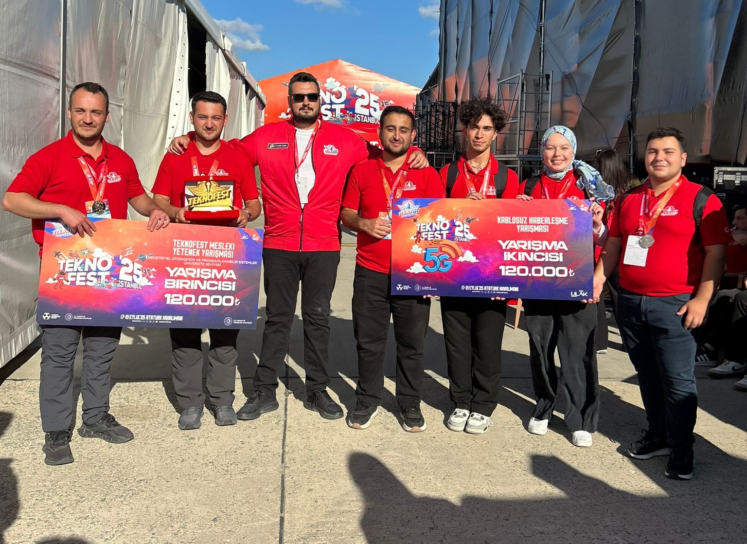 BAÜN’lü Genç Mühendis Adayları 2025 TEKNOFEST’e Damga Vurdu: 1 Birincilik 1 İkincilik 4