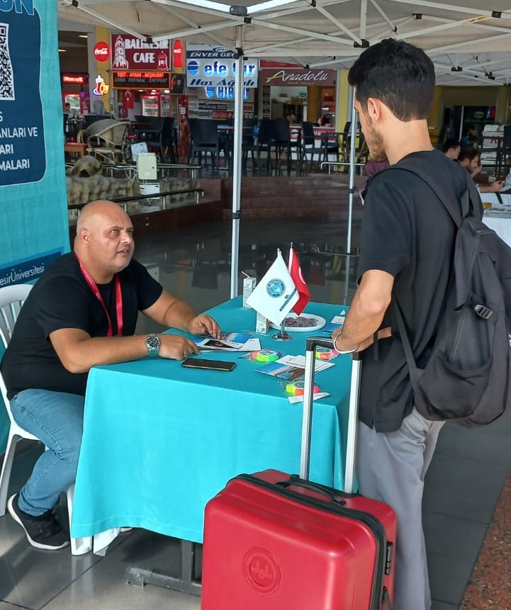 BAÜN’den, Yeni Öğrencilere Sıcak Karşılama 4