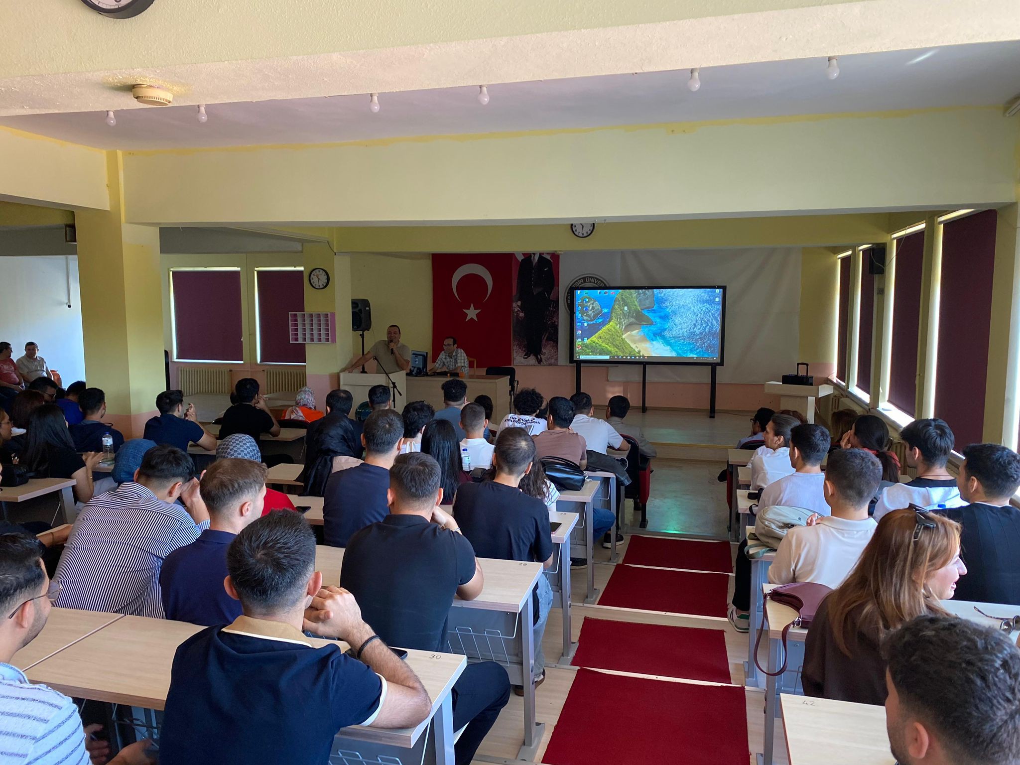 2025-2026 Eğitim-Öğretim Yılı Oryantasyon Toplantısı Gerçekleştirildi 3