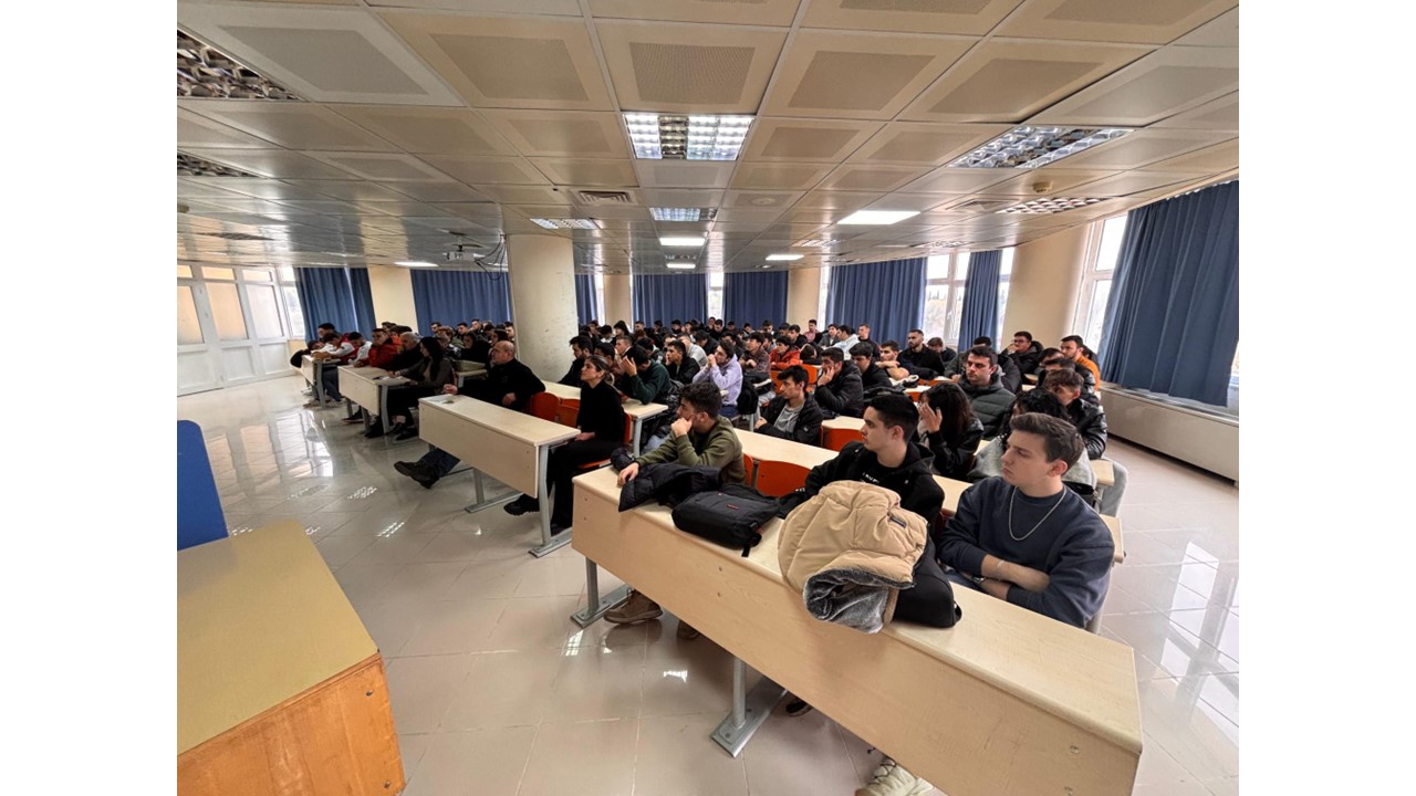 Balıkesir Üniversitesinin Üniversite Sanayi iş birliği çerçevesinde Assan Panel Sanayi ve Ticaret A.Ş. arasında seminer düzenlendi.
