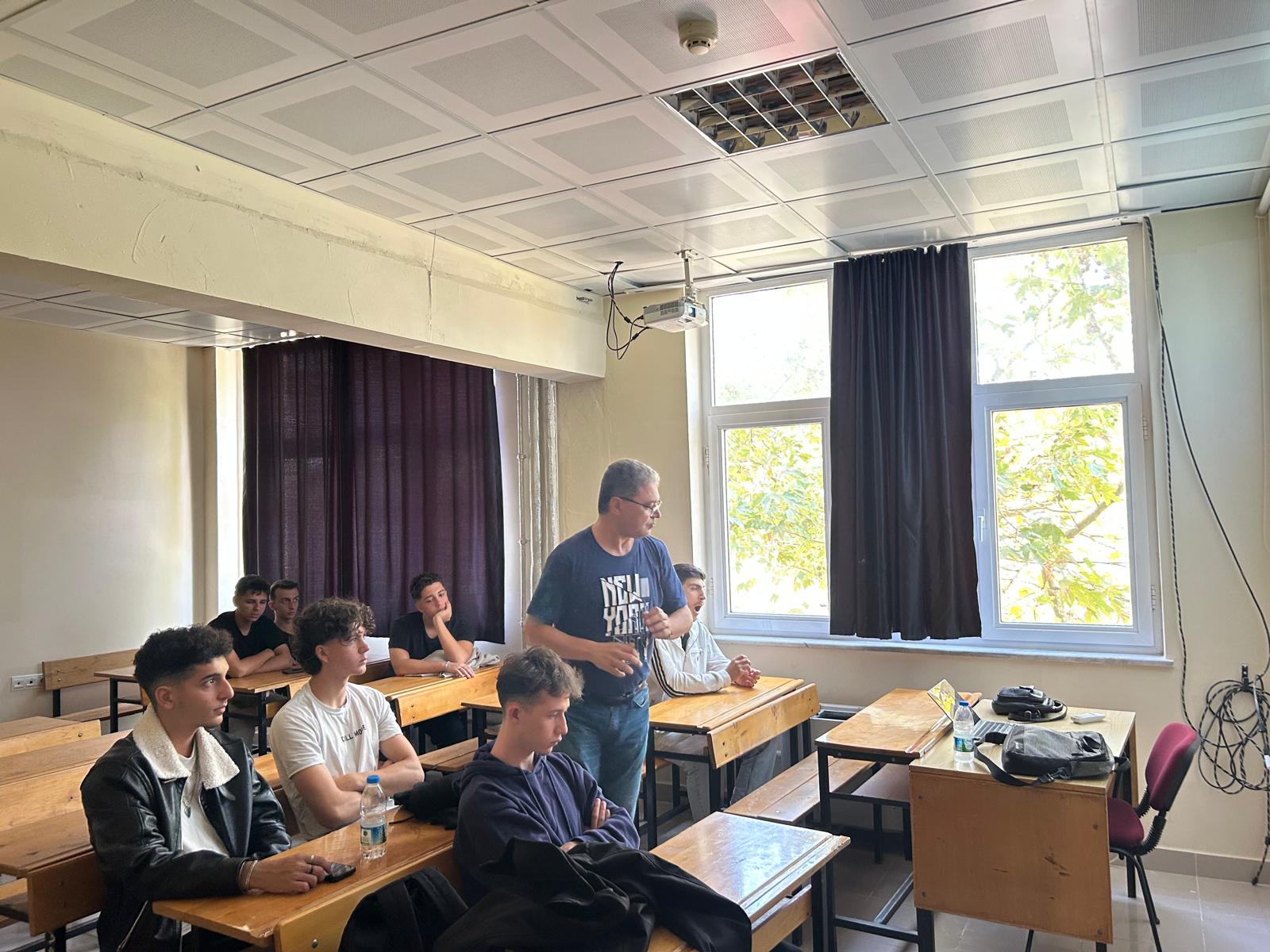 Elektronik ve Otomasyon Bölümünde Oryantasyon Eğitimi 2