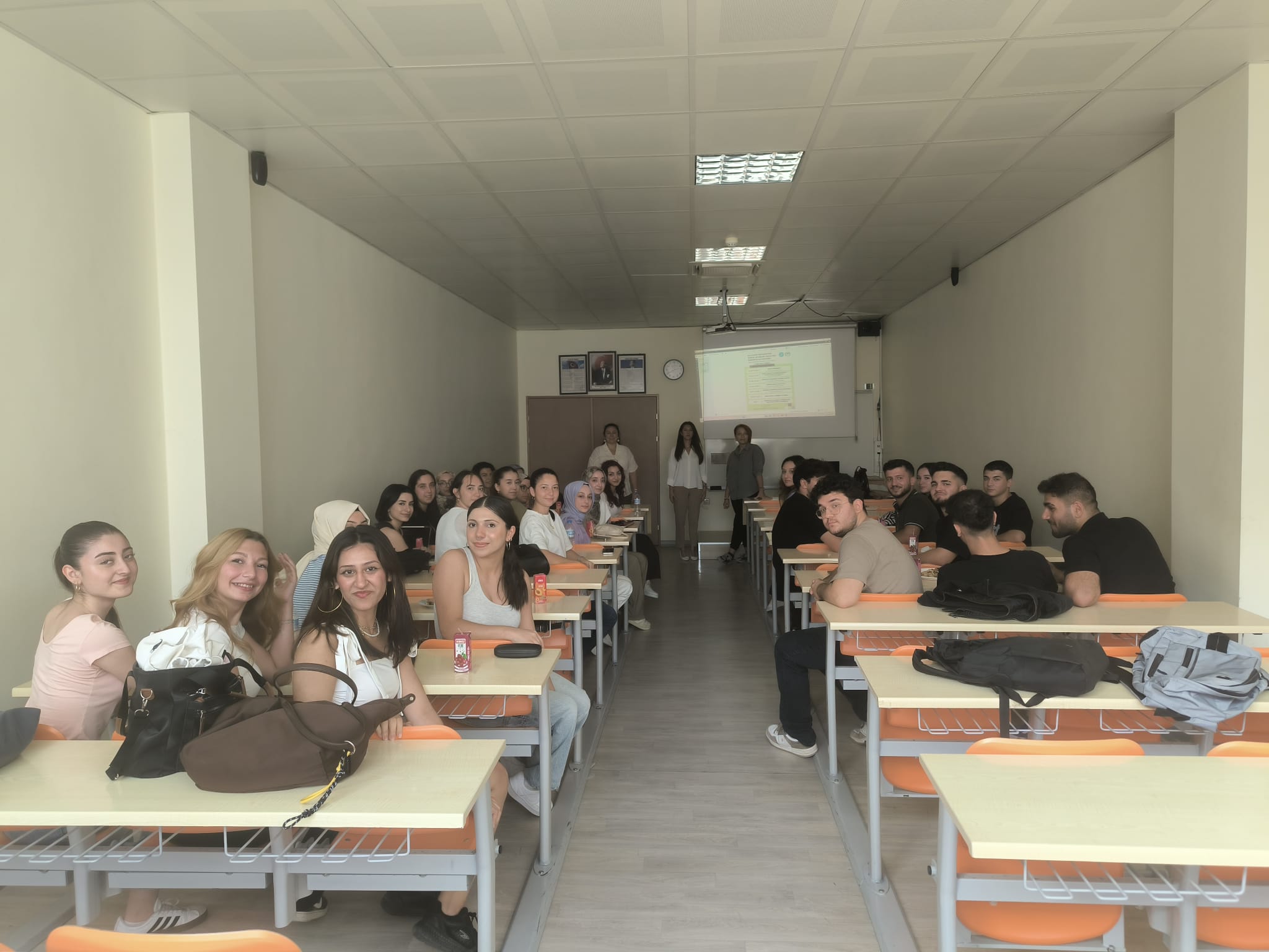 Orientation Program for First-Year Students of the Department of Gerontology 1