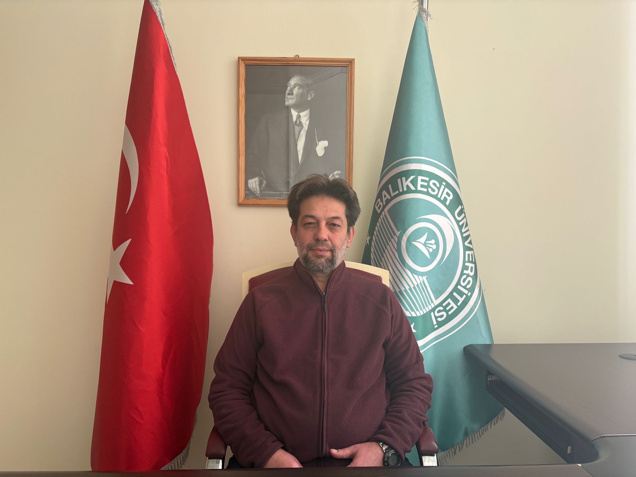 Lecturer Osman Erdal DEDELEROĞLU