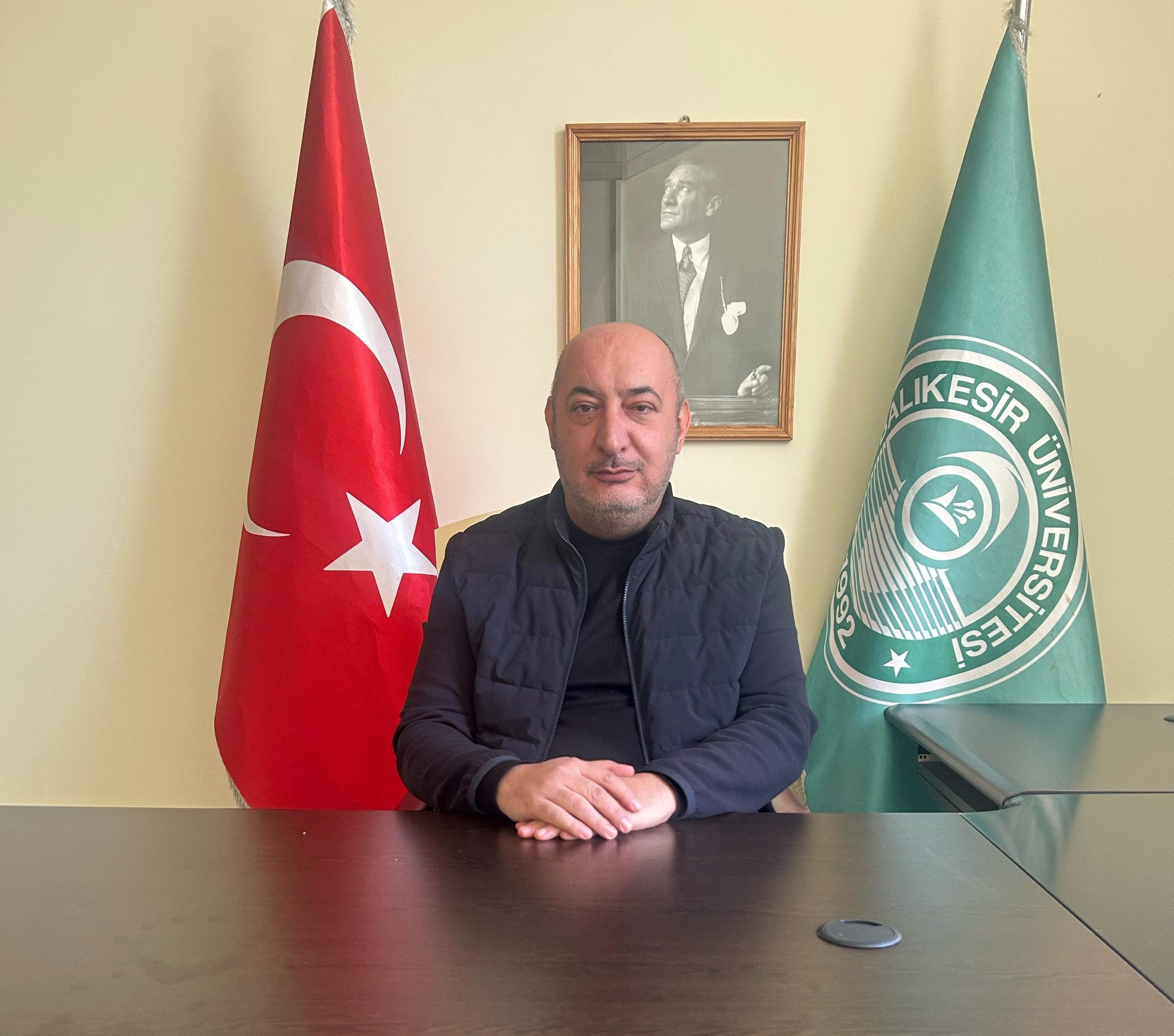 Asst. Prof. Dr. Erol ÖZÇEKİÇ