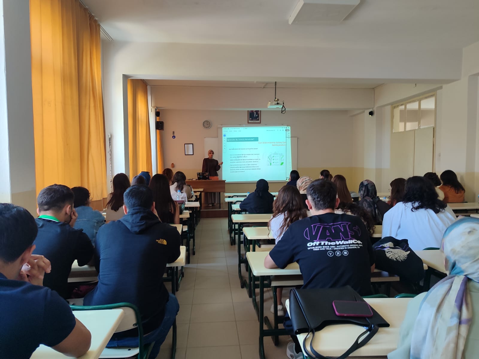 2., 3. ve 4. Sınıf Öğrencilerimize KAP Bilgilendirme Sunumu Yapılmıştır. 1